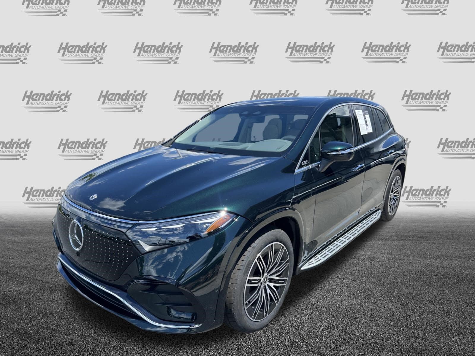 Vehicle photo 3