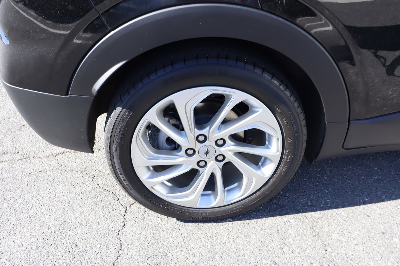 Vehicle photo 36