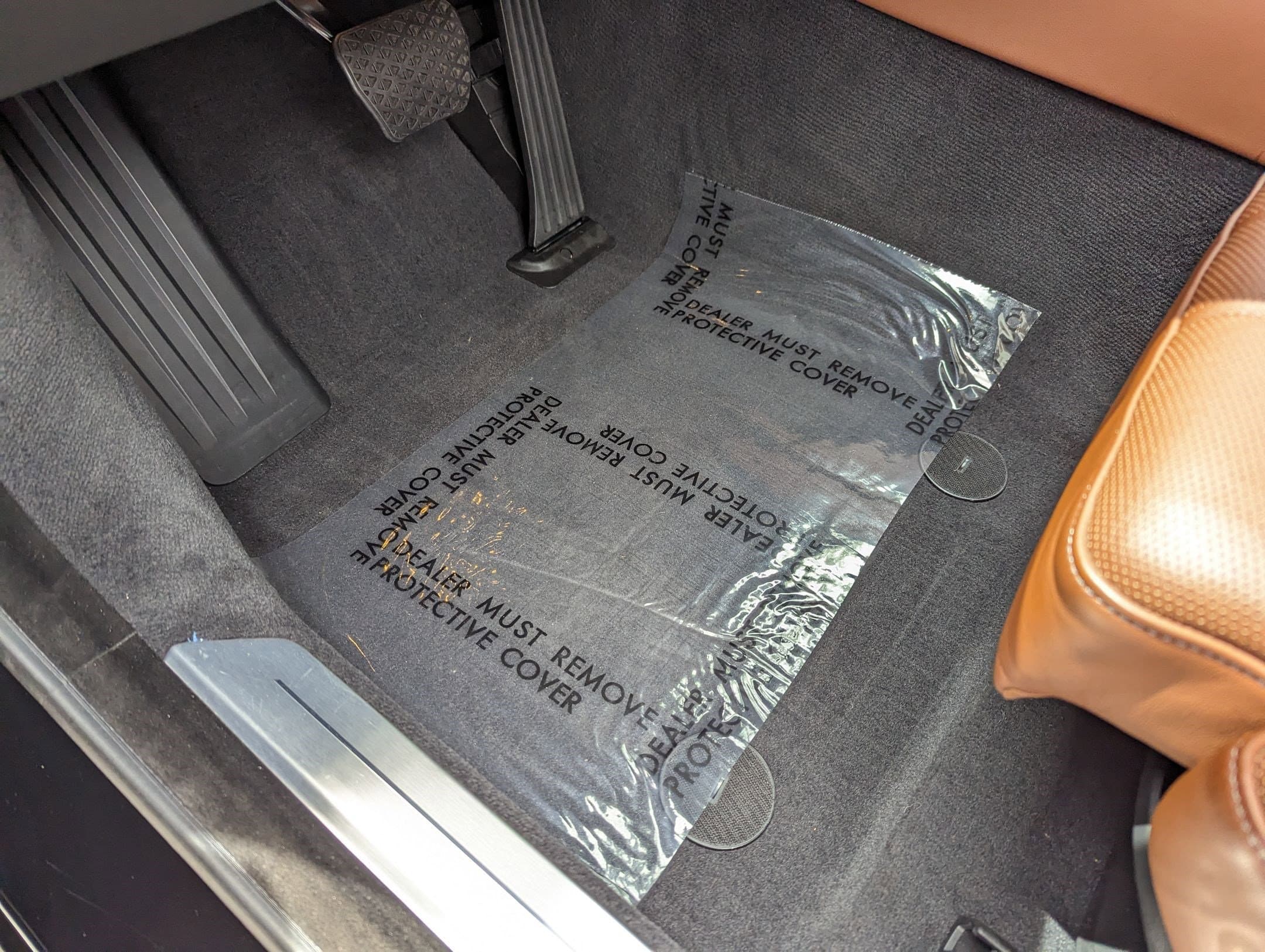 Vehicle photo 15