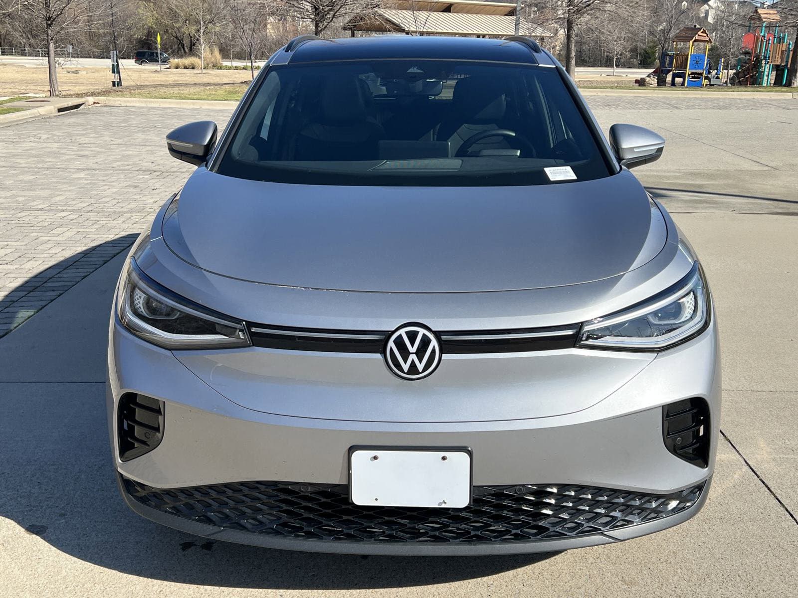 Vehicle photo 2