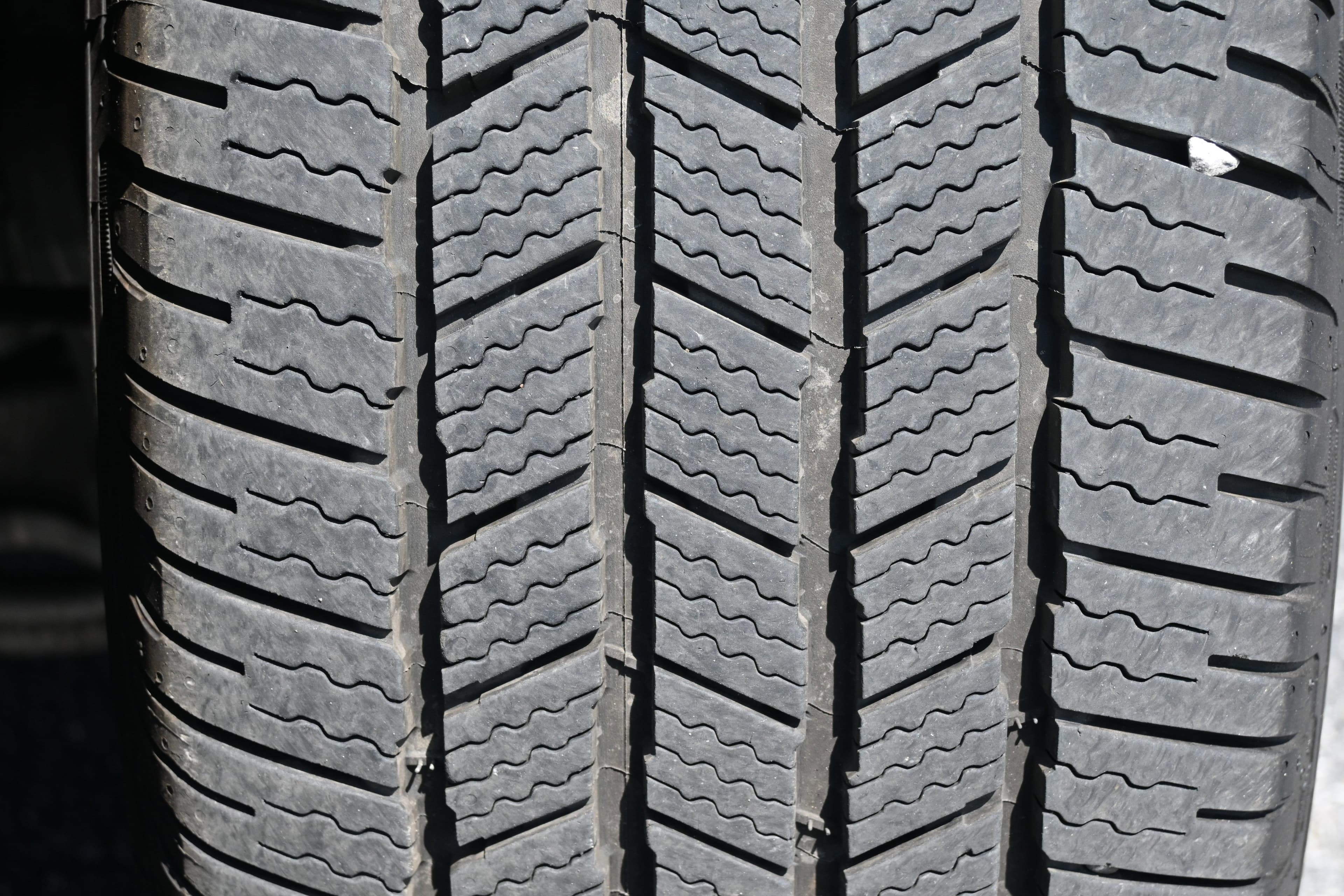 Vehicle photo 12