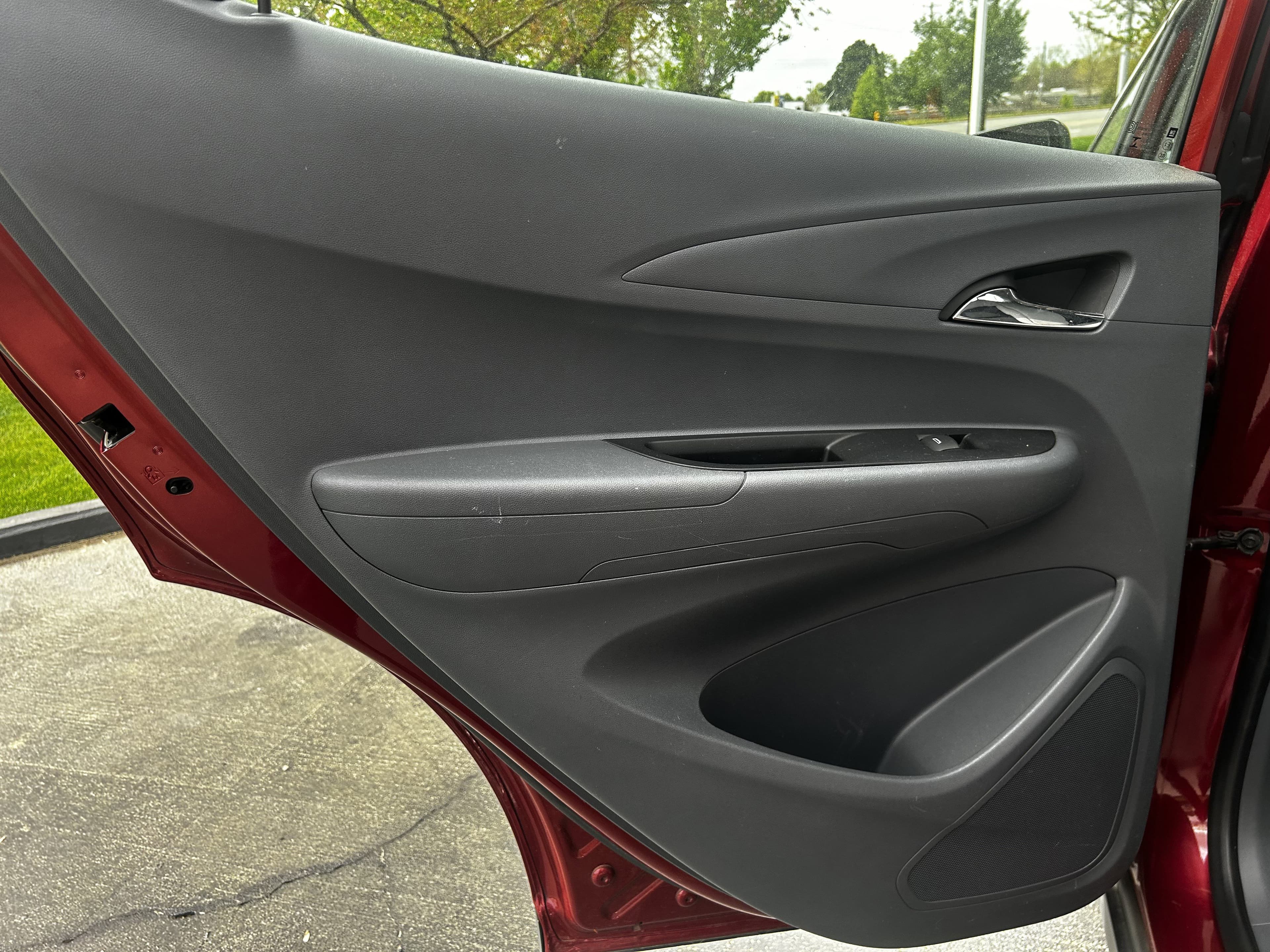 Vehicle photo 22