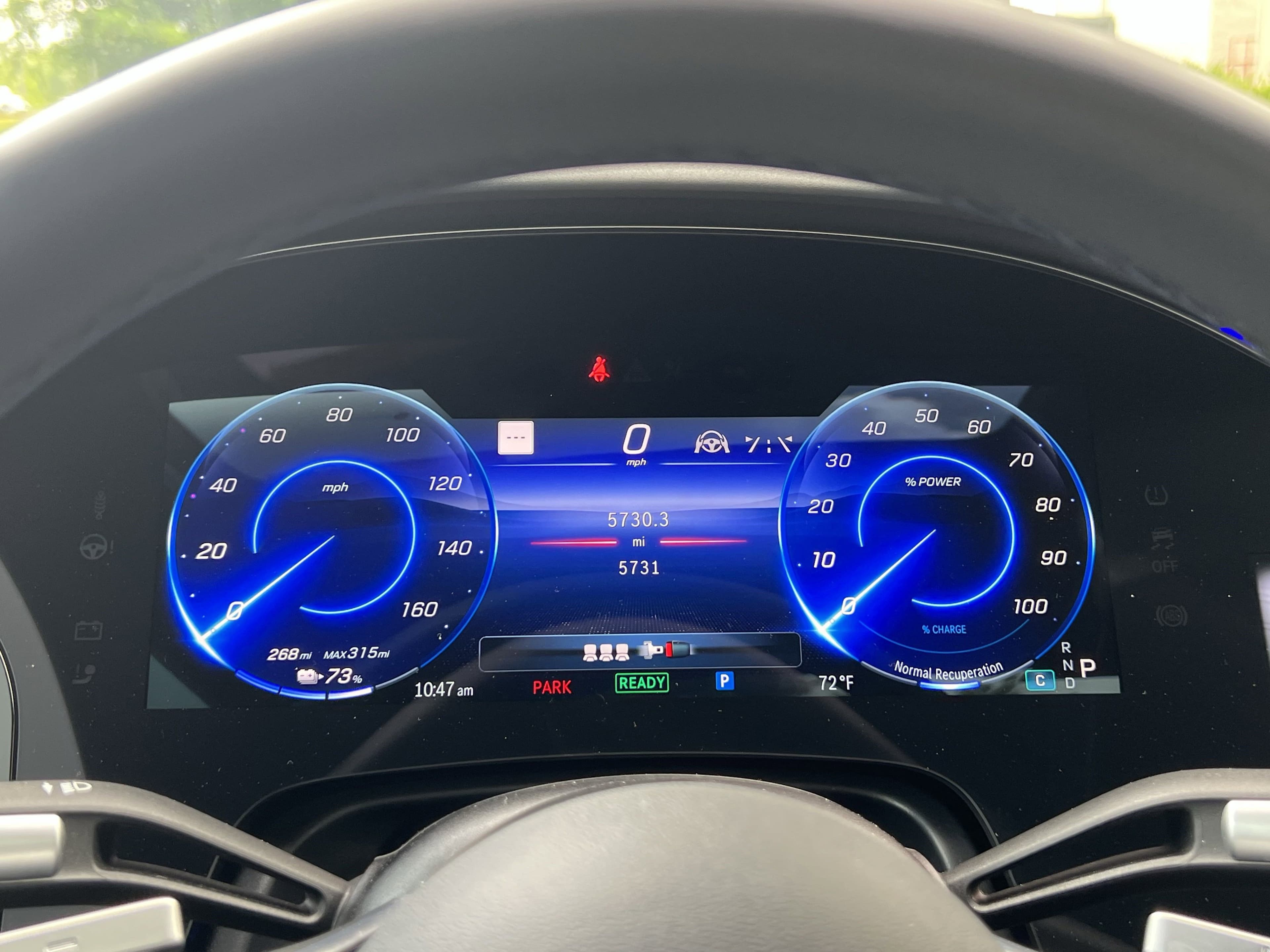Vehicle photo 19