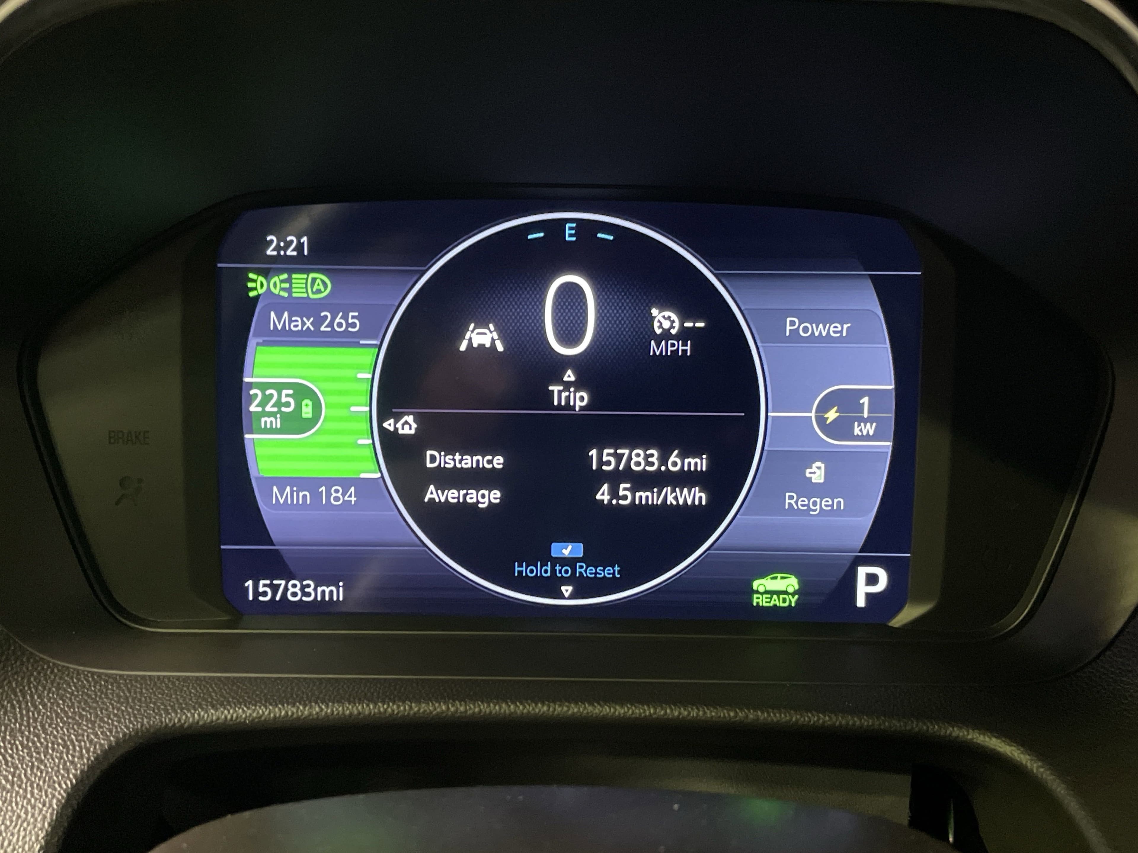 Vehicle photo 19