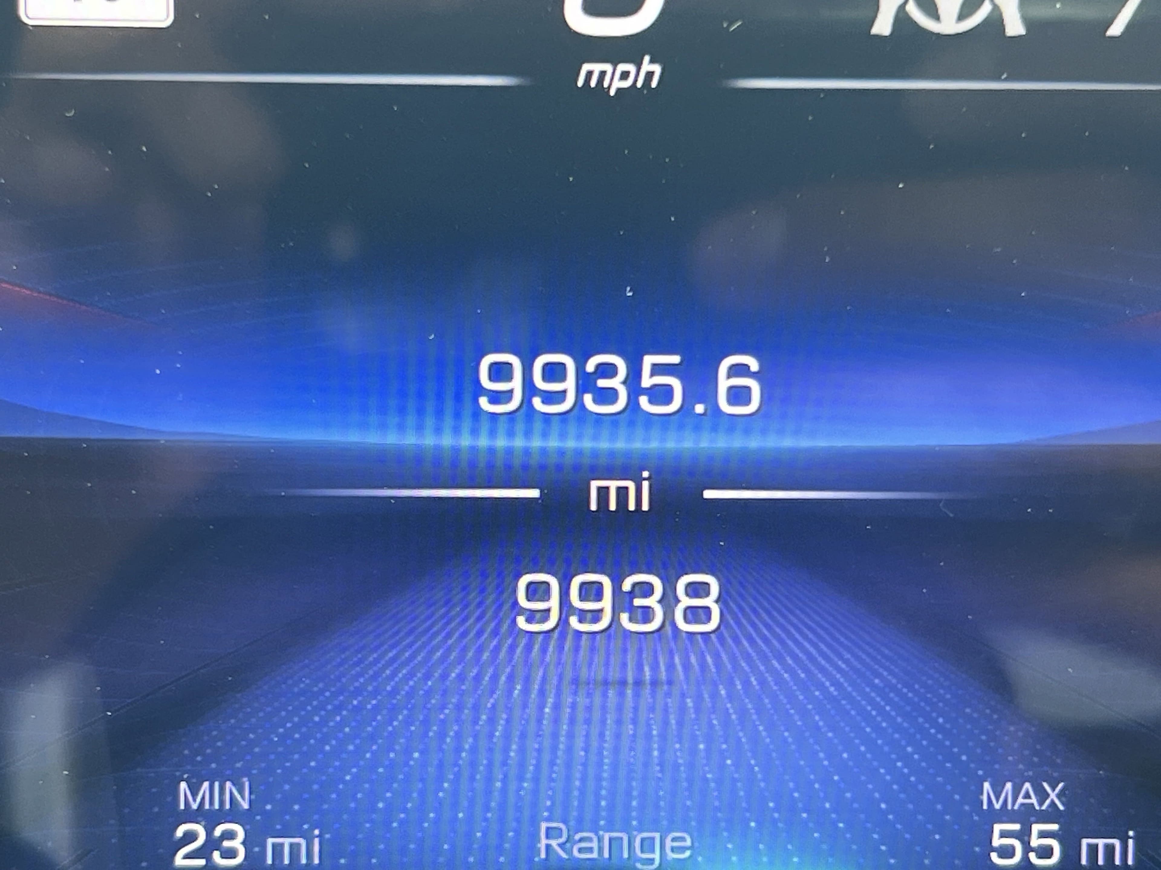 Vehicle photo 20