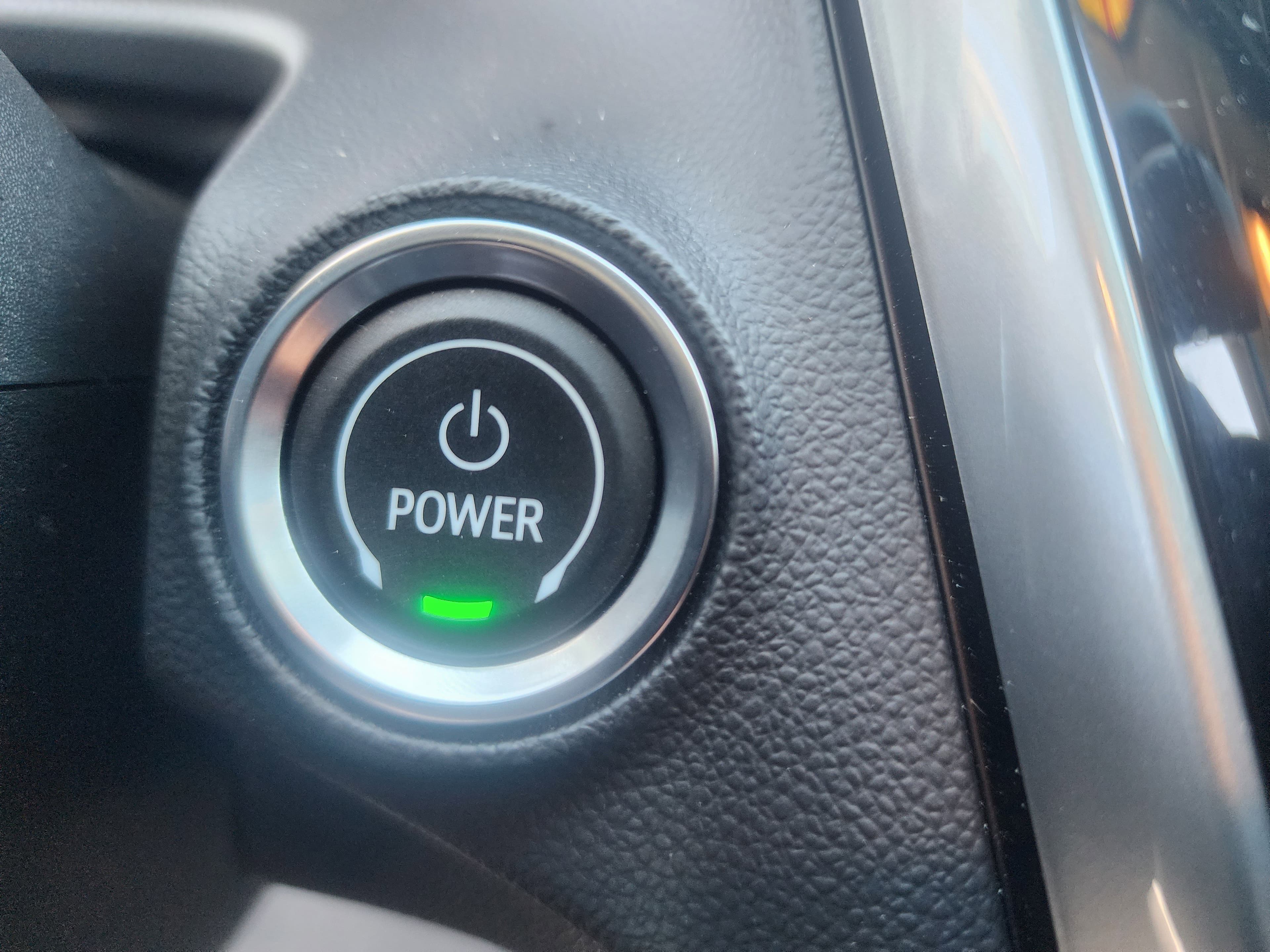 Vehicle photo 29