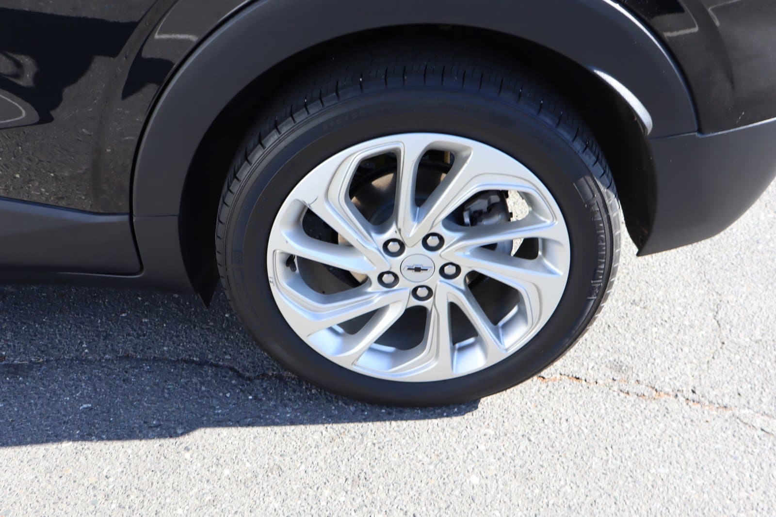 Vehicle photo 37