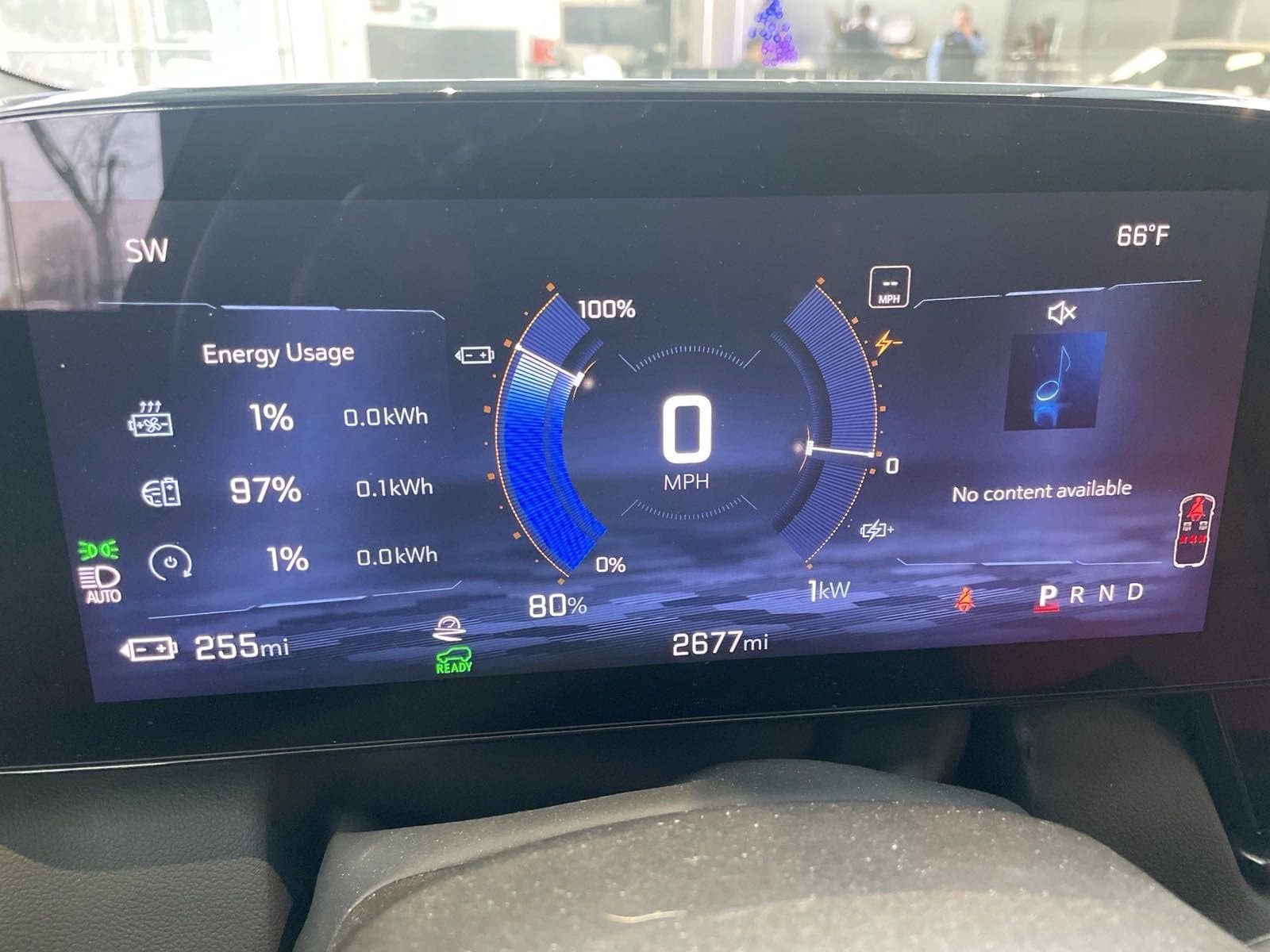 Vehicle photo 19