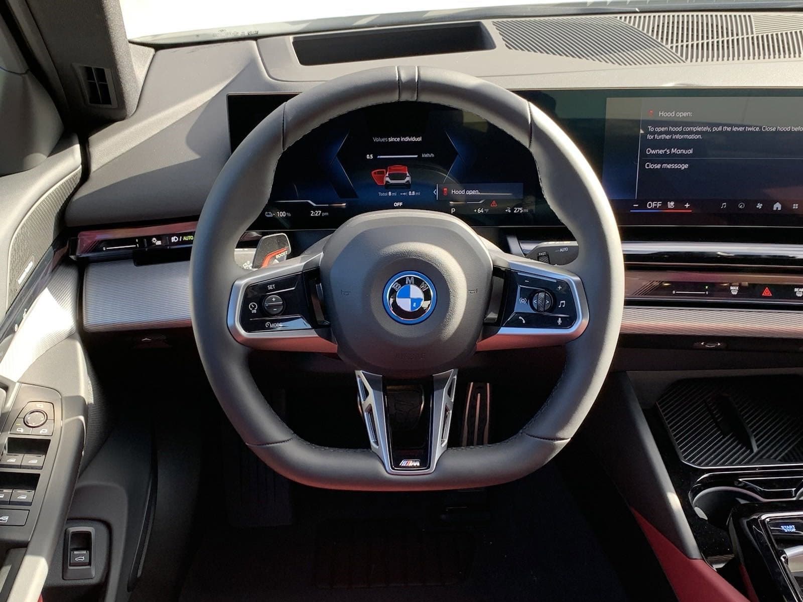 Vehicle photo 16