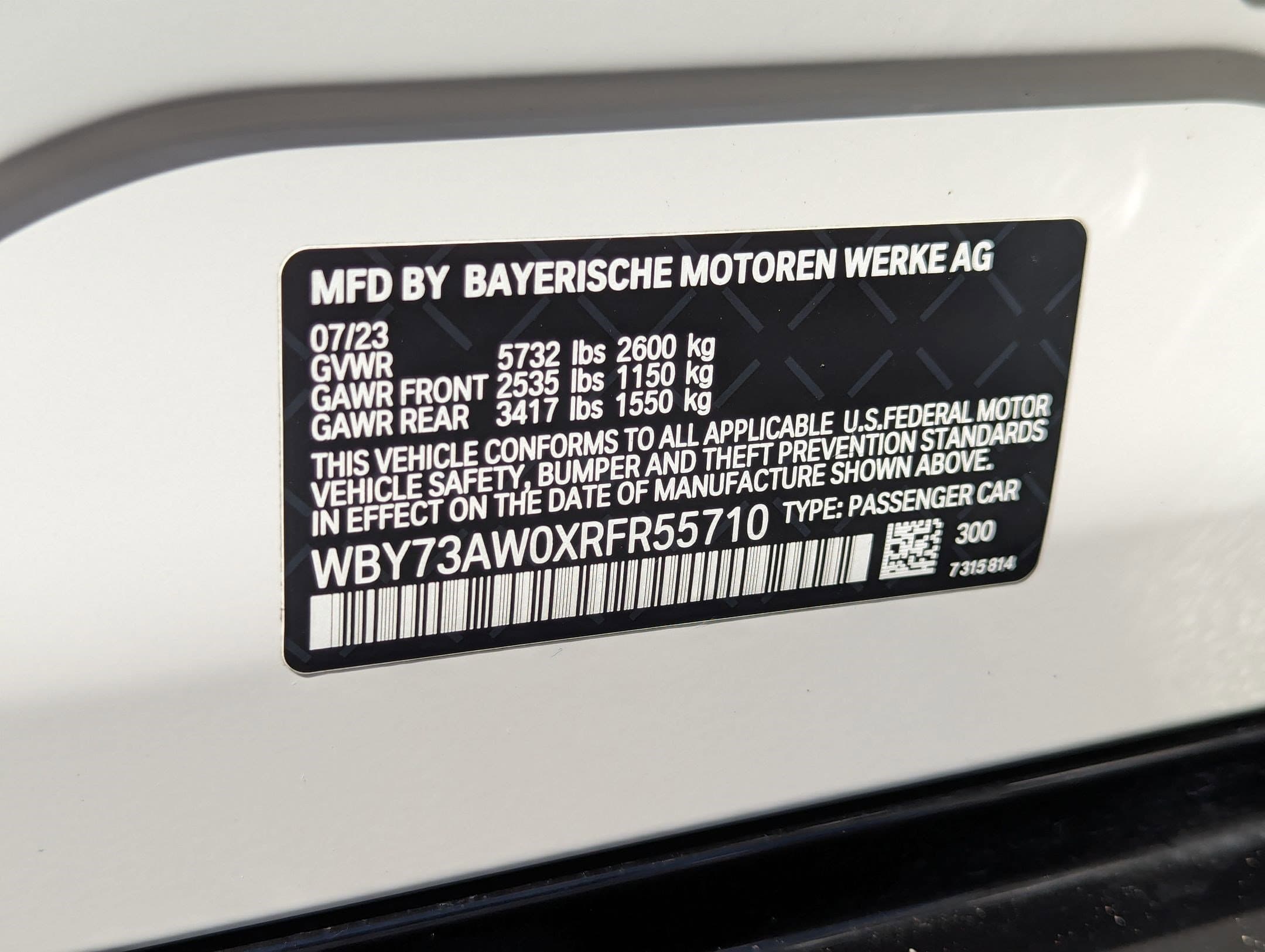 Vehicle photo 34