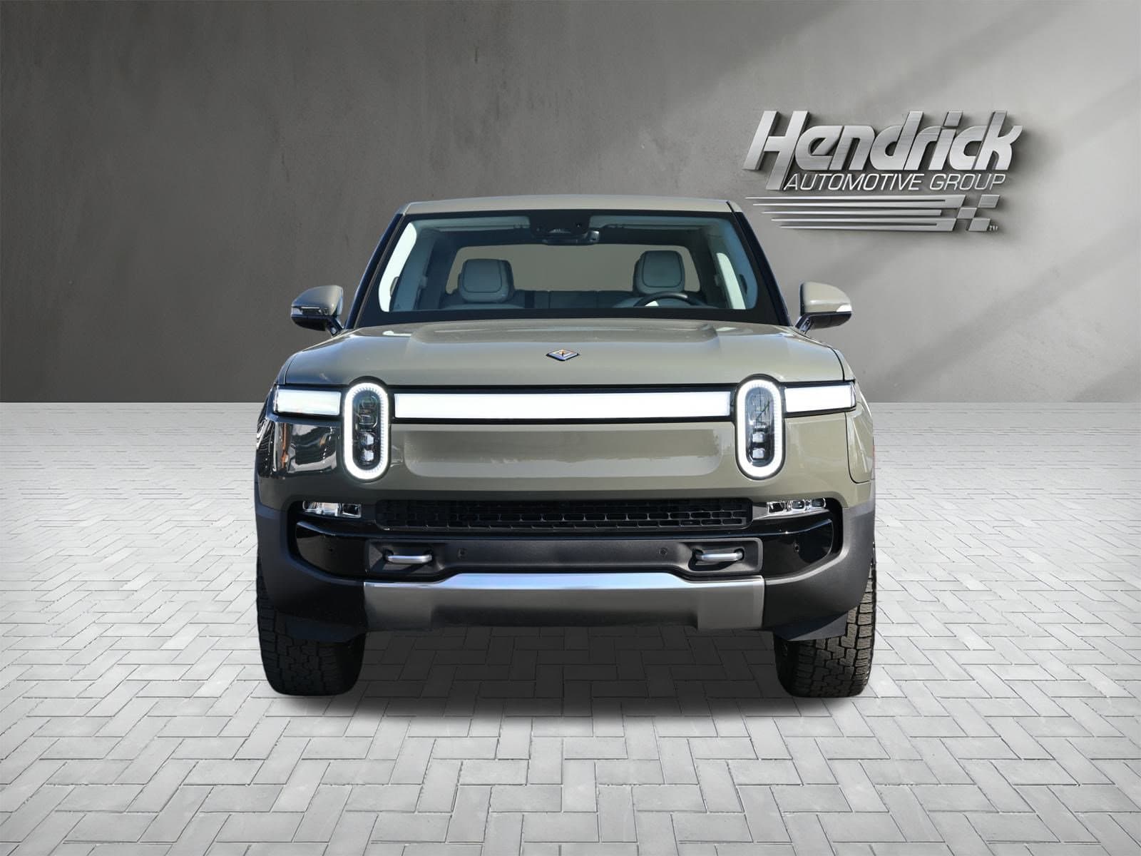 Vehicle photo 7