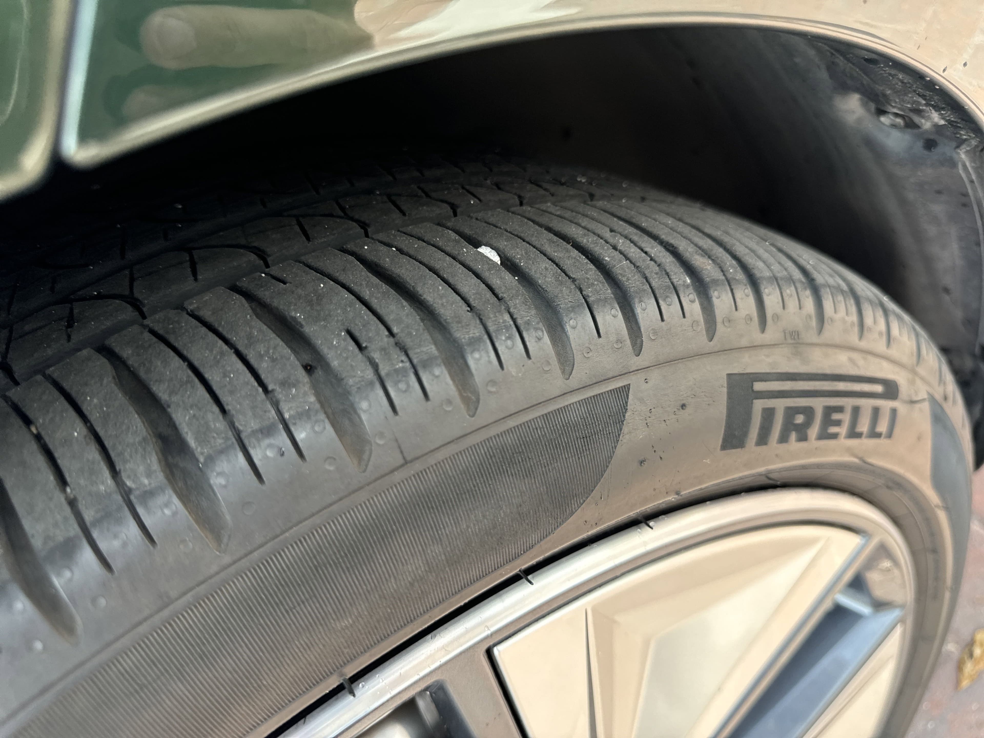 Vehicle photo 10