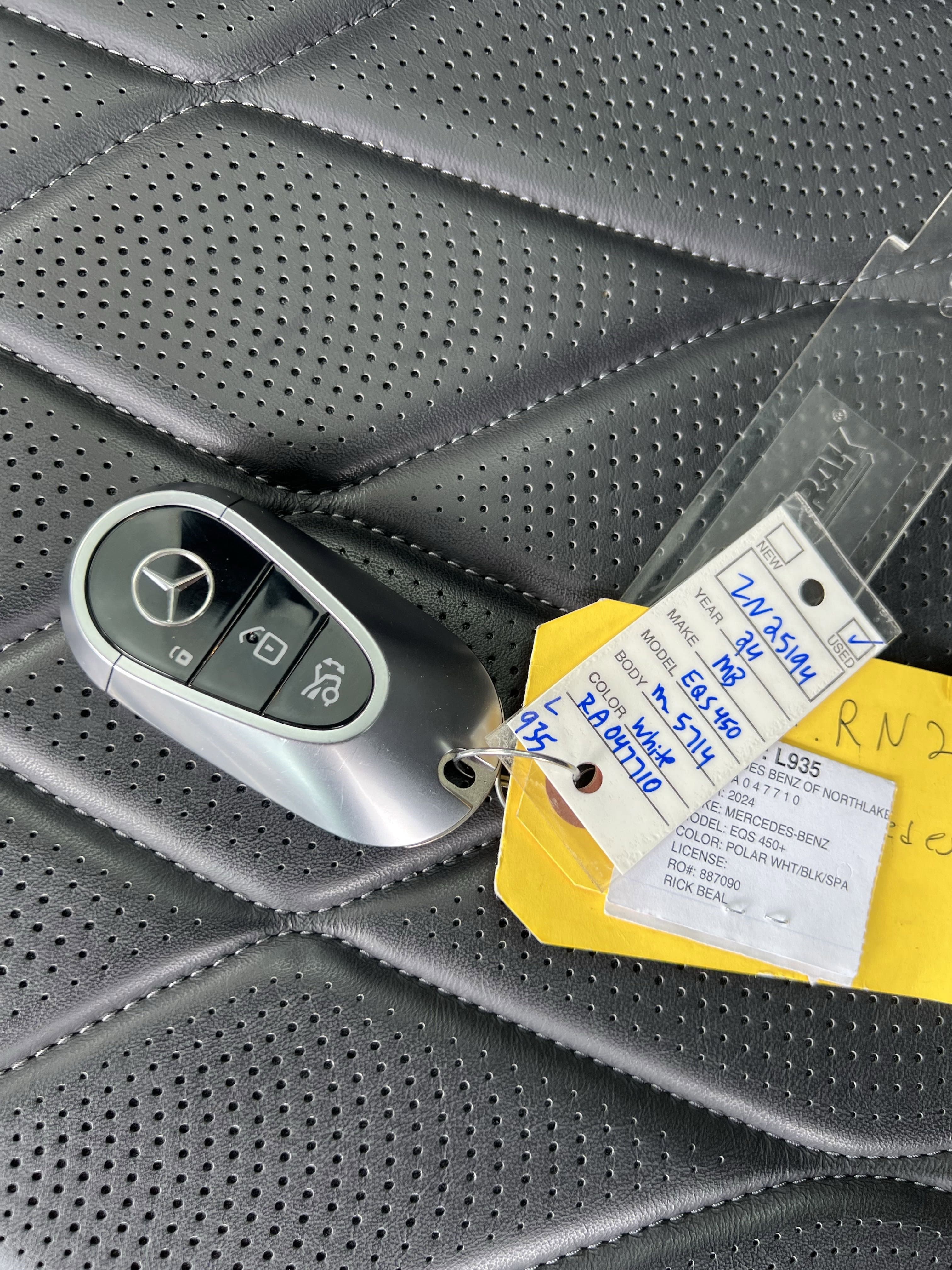 Vehicle photo 36