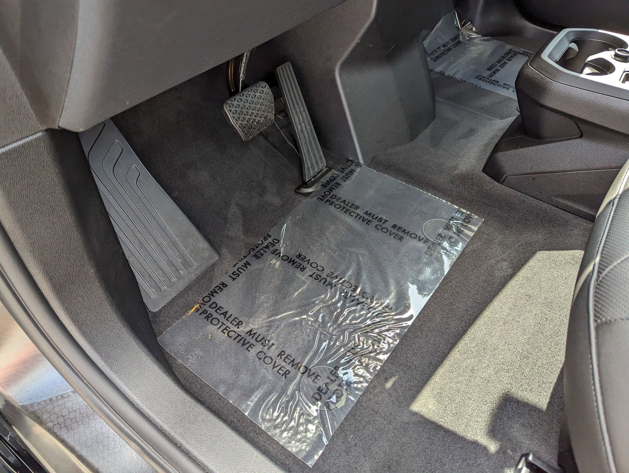 Vehicle photo 15