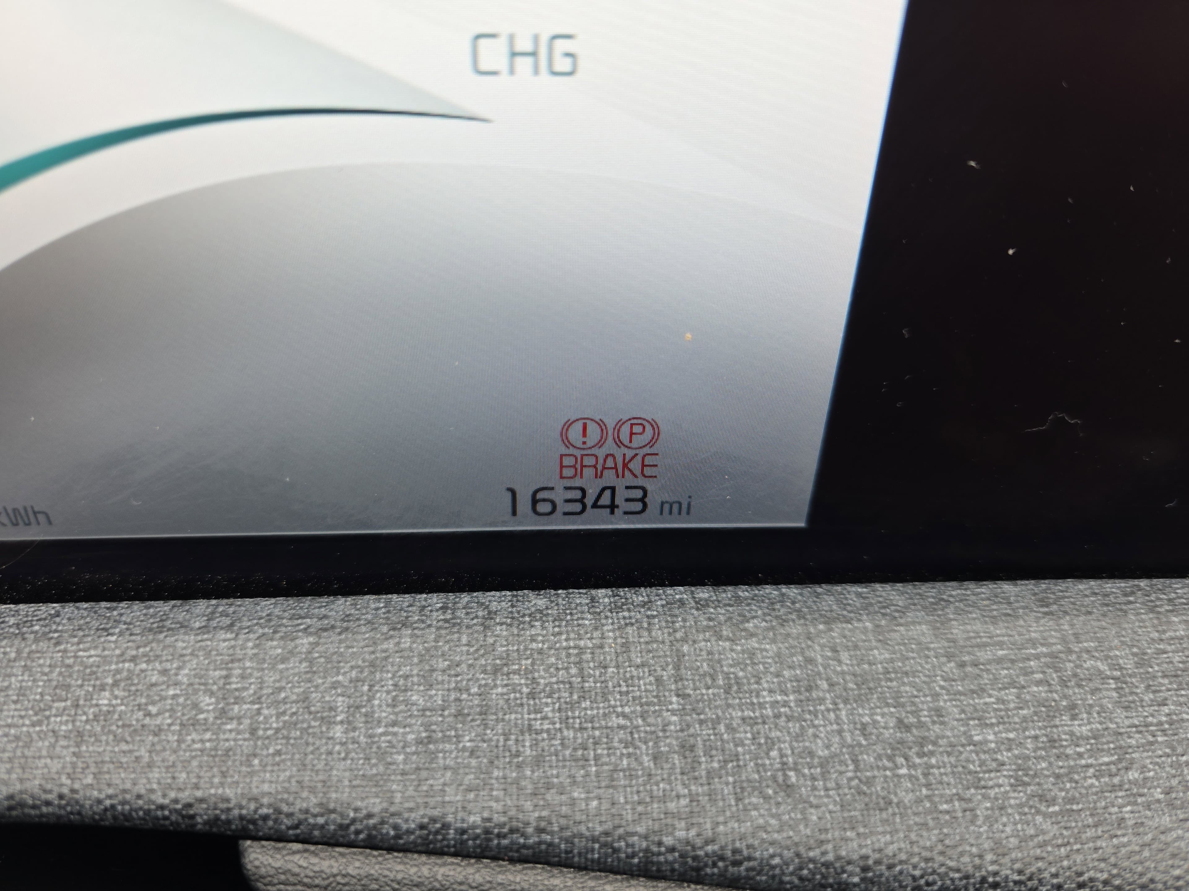 Vehicle photo 12