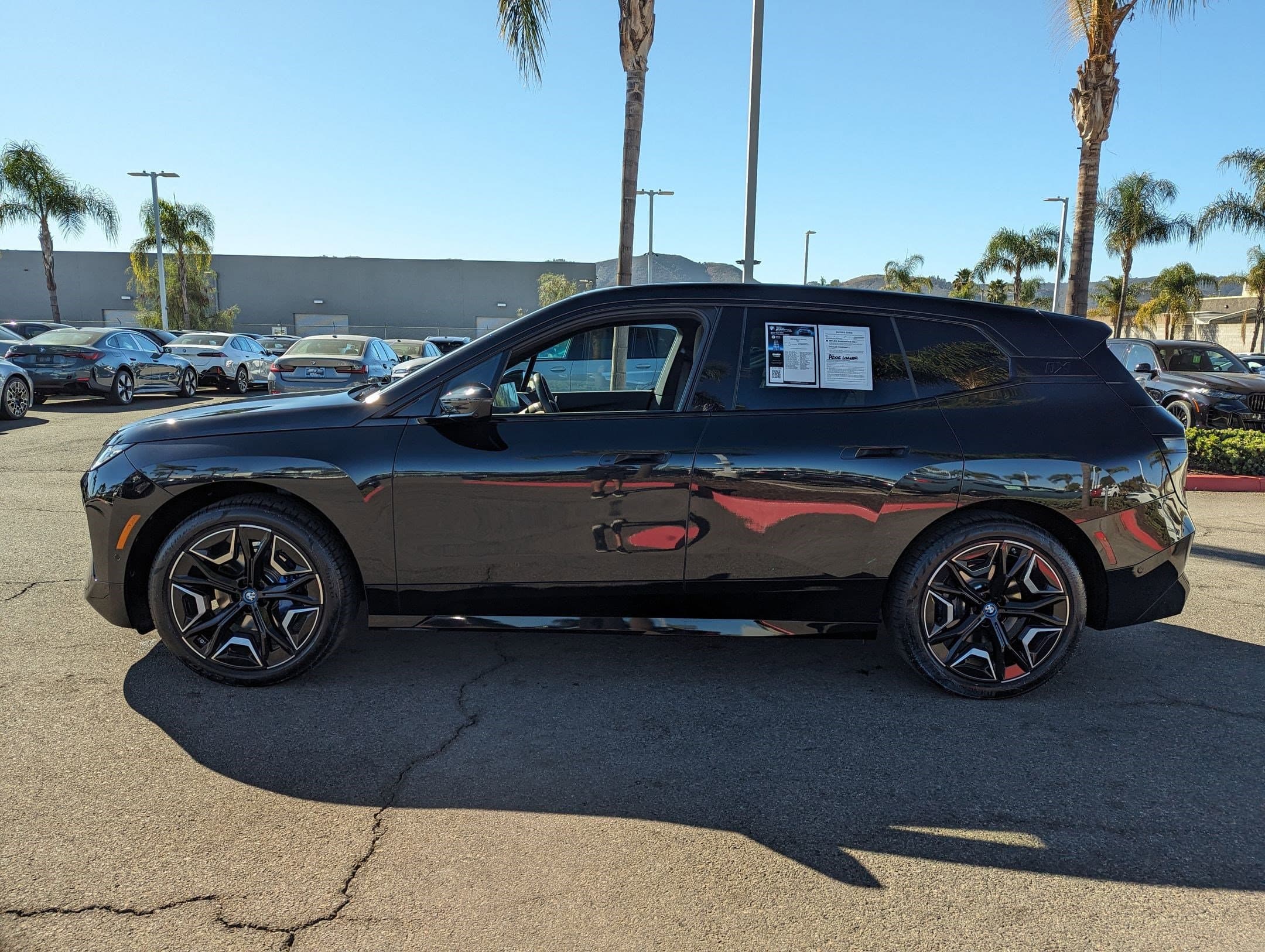Vehicle photo 5