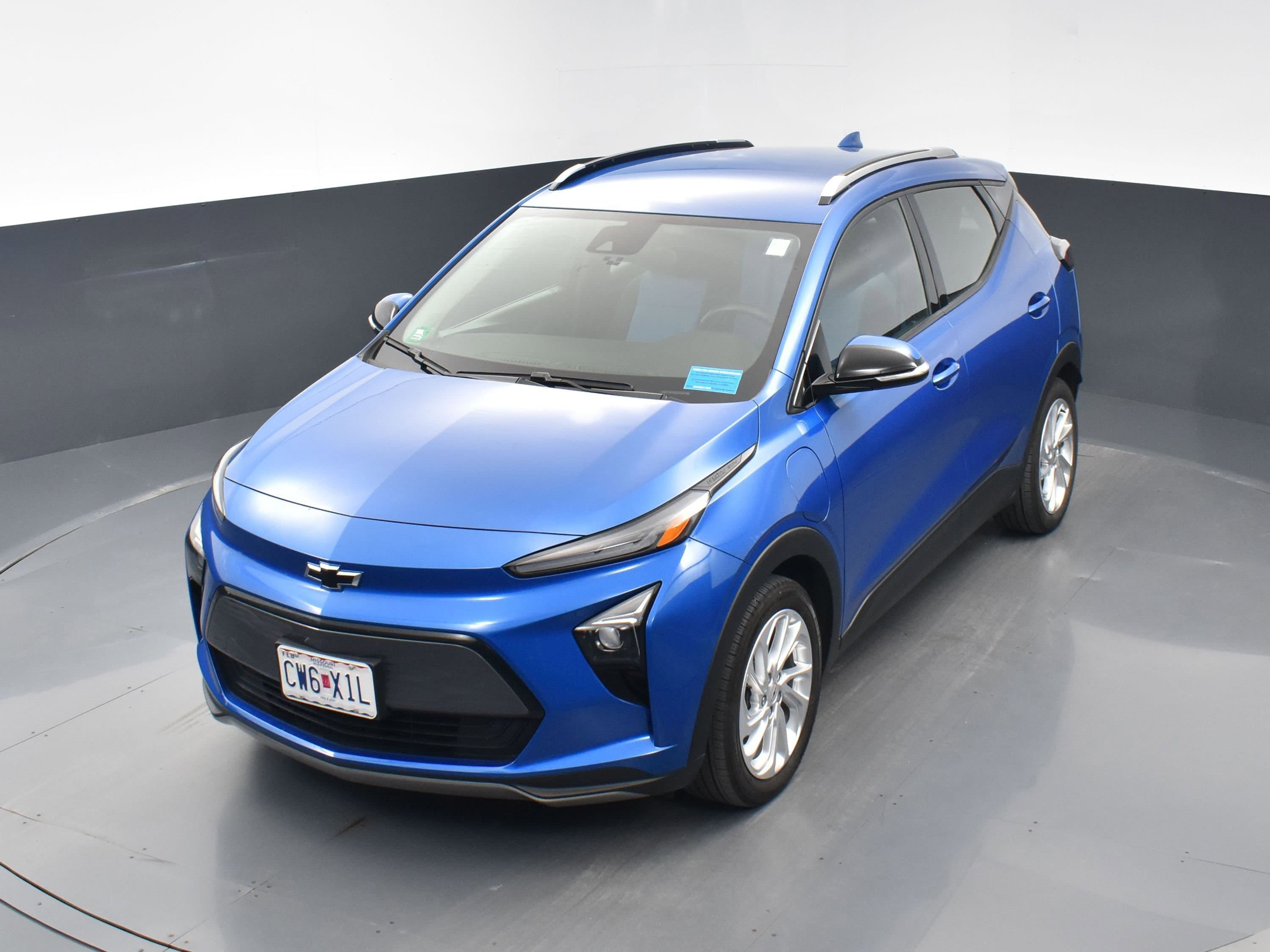 Vehicle photo 11
