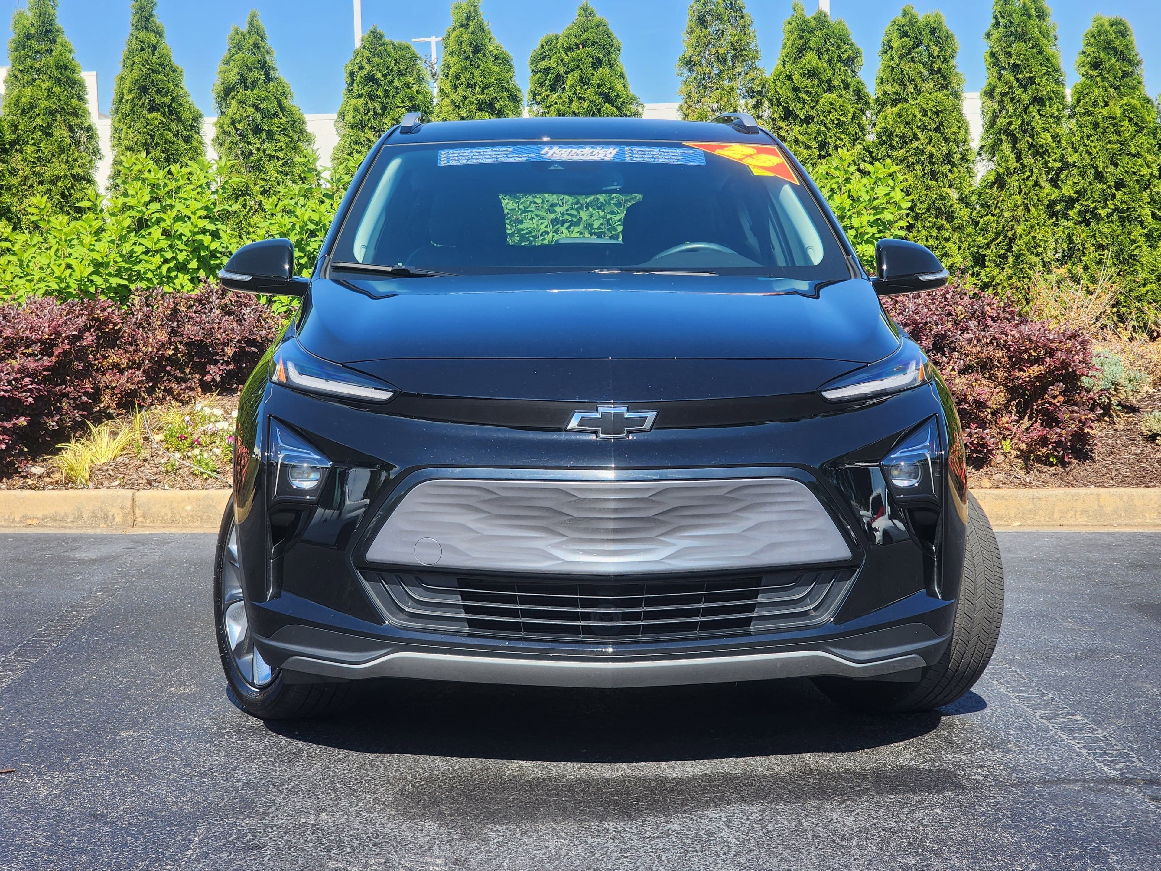 Vehicle photo 3