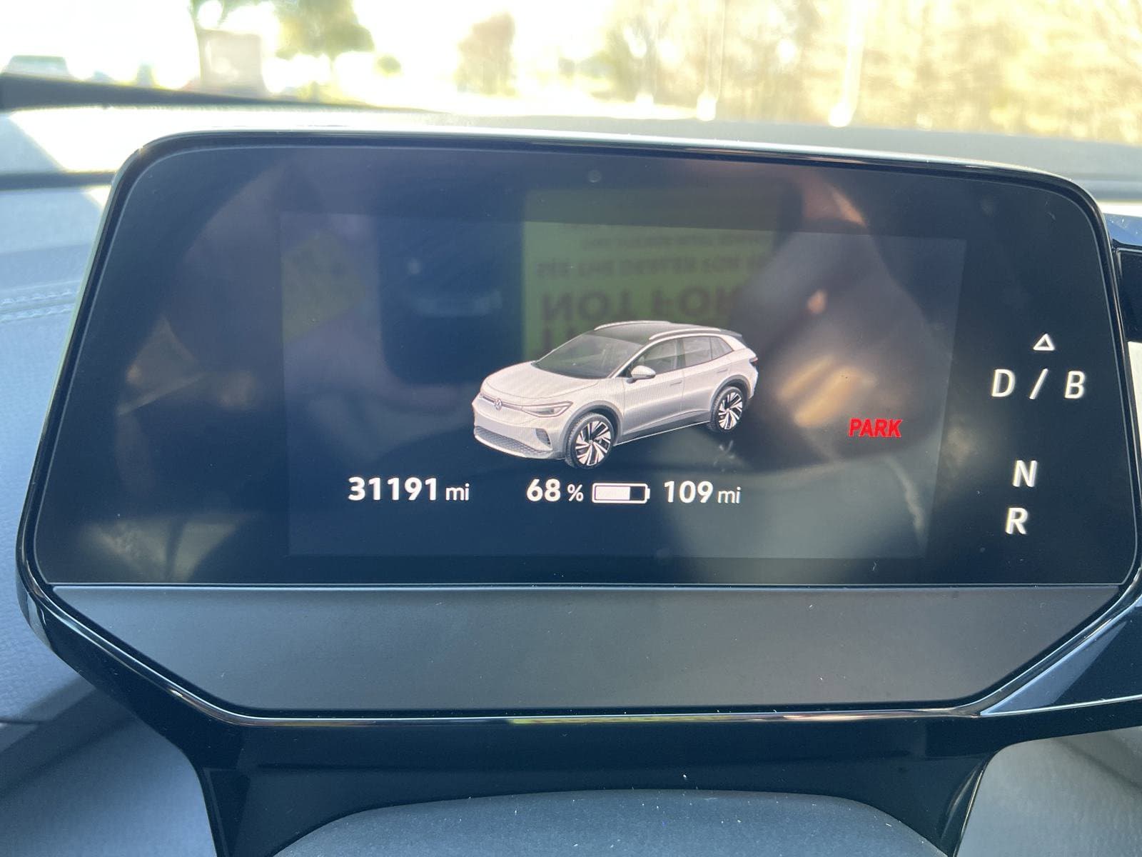 Vehicle photo 26