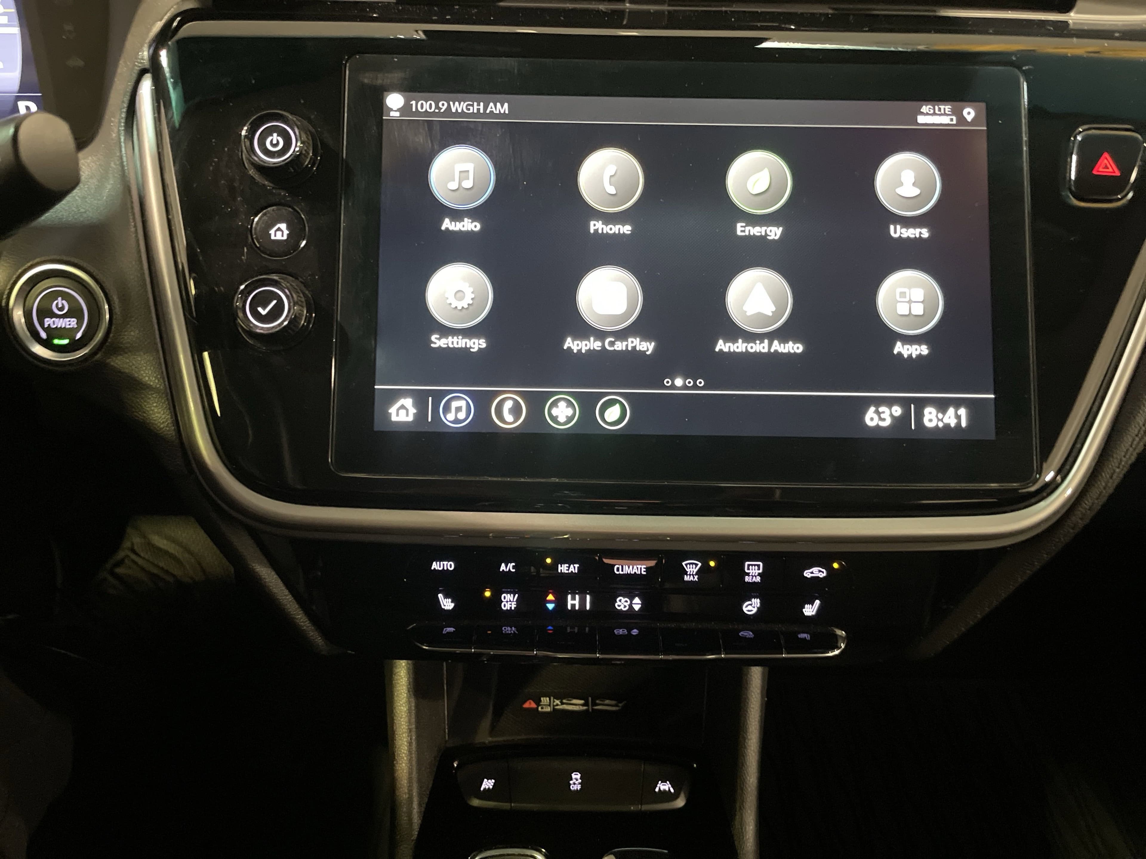 Vehicle photo 21