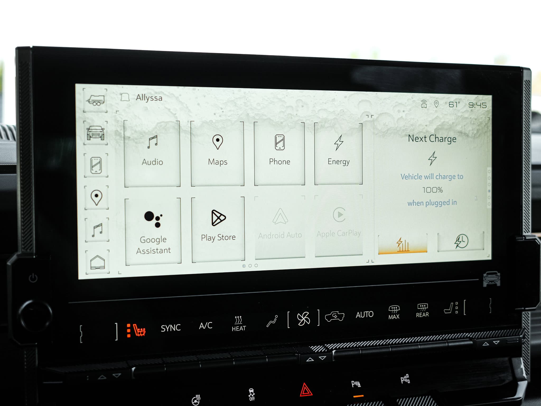 Vehicle photo 21