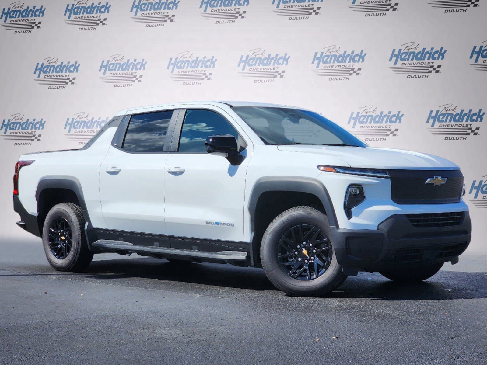 Vehicle photo 1