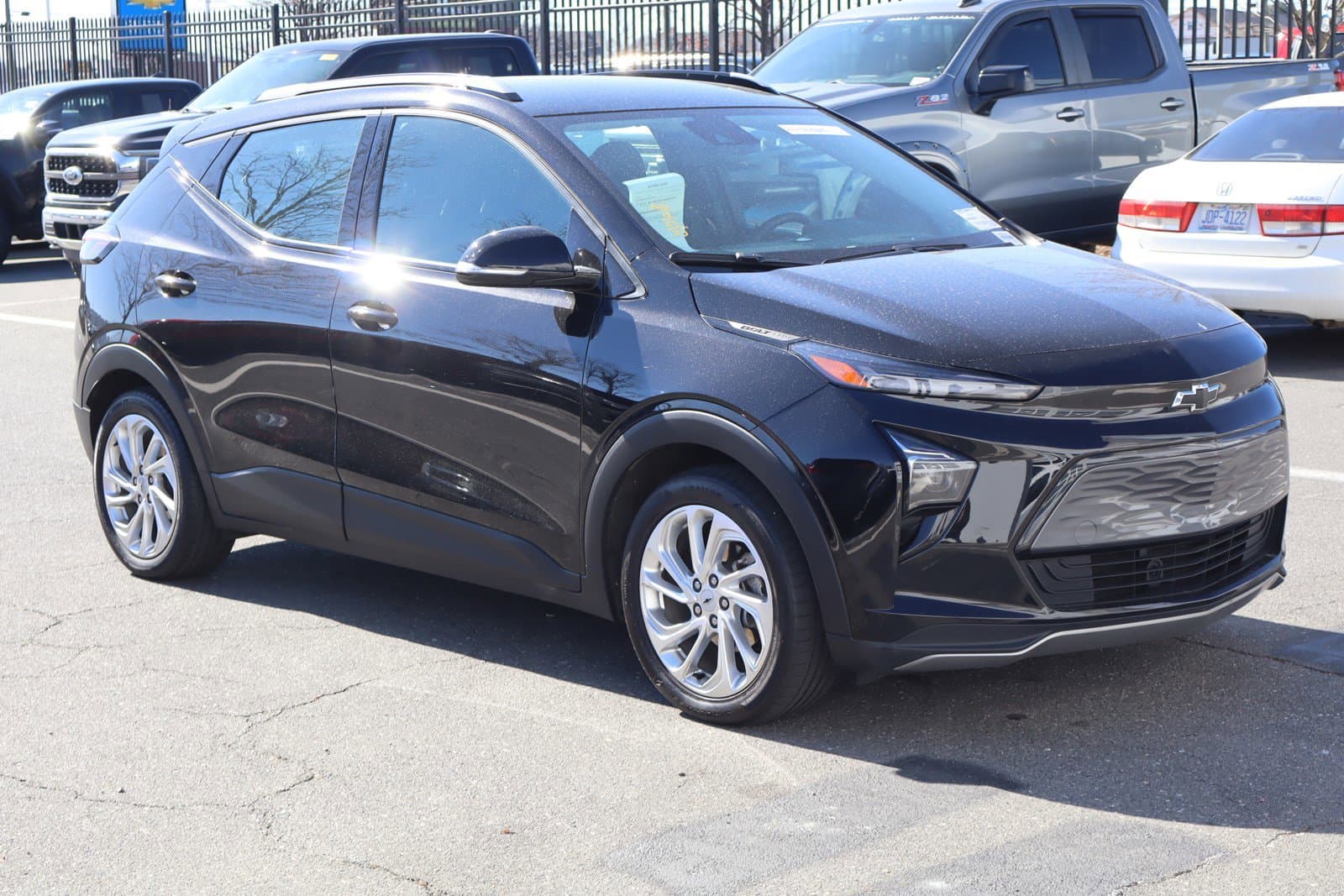 Vehicle photo 1