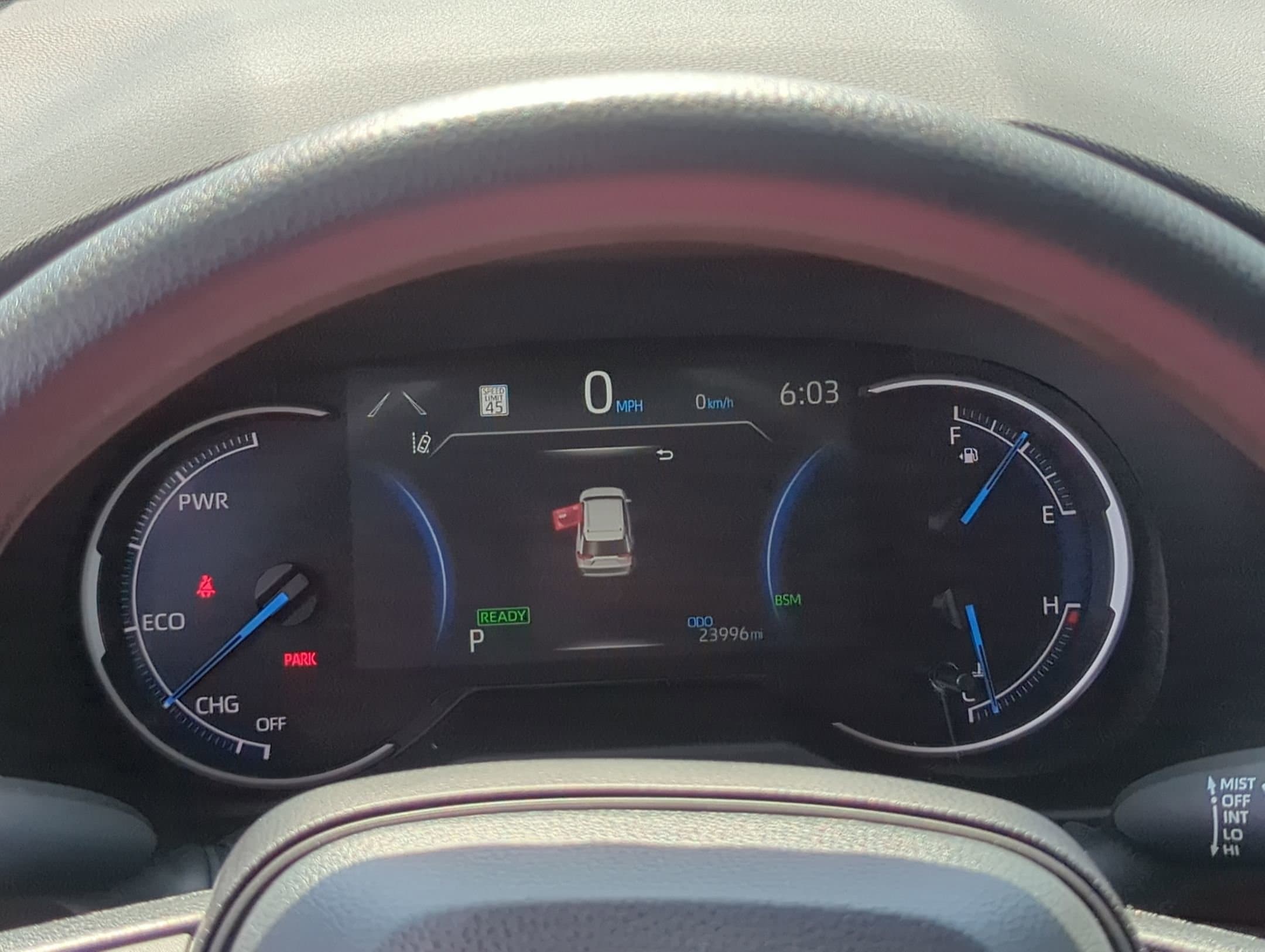 Vehicle photo 18