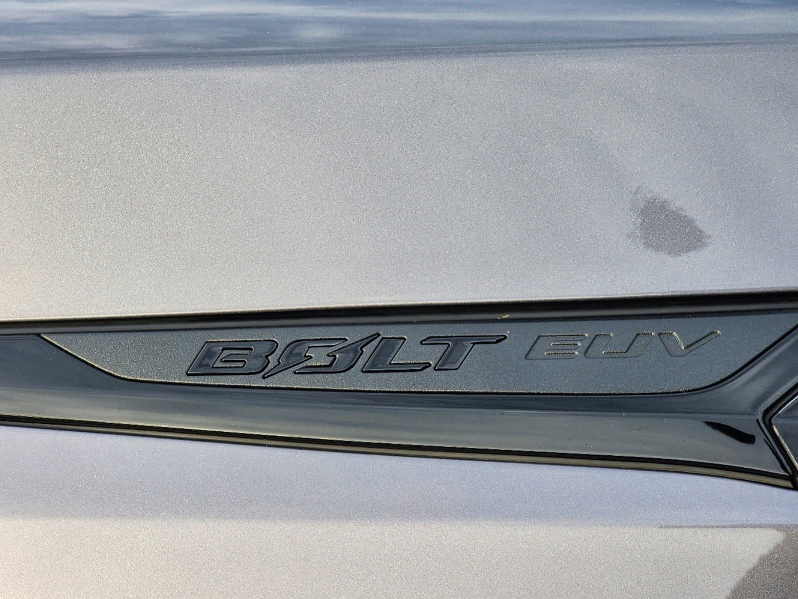 Vehicle photo 5