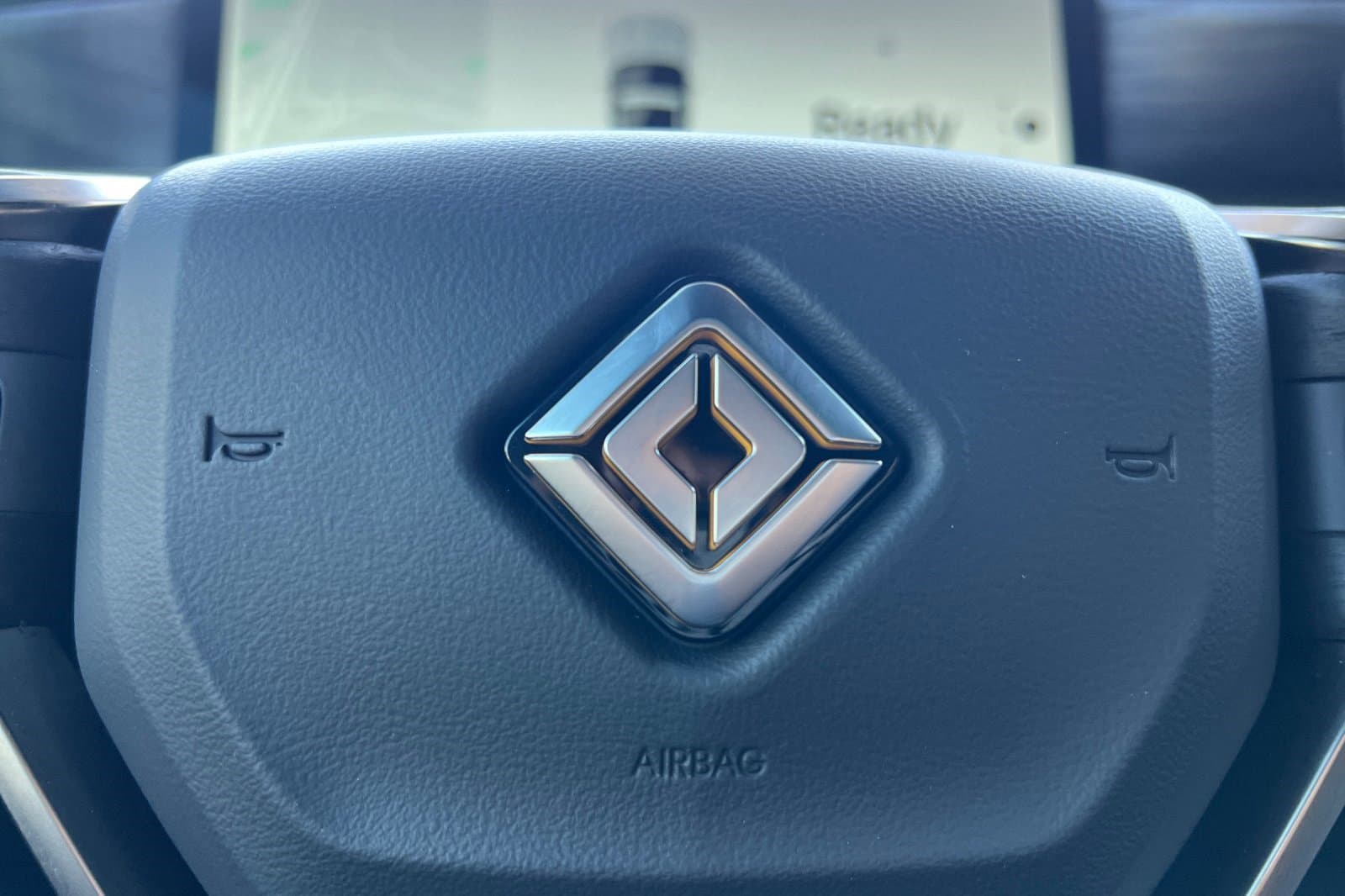 Vehicle photo 36