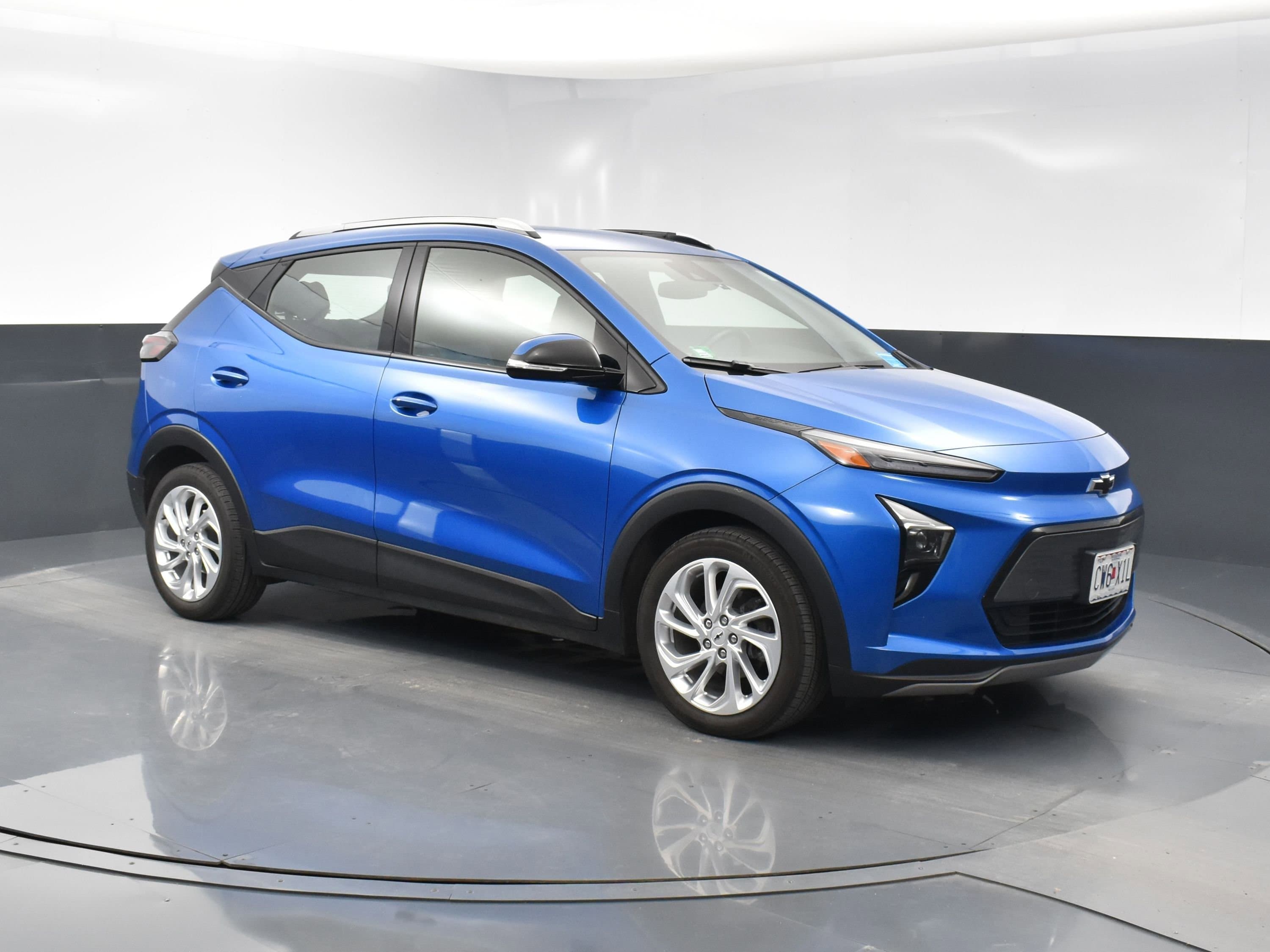 Vehicle photo 1
