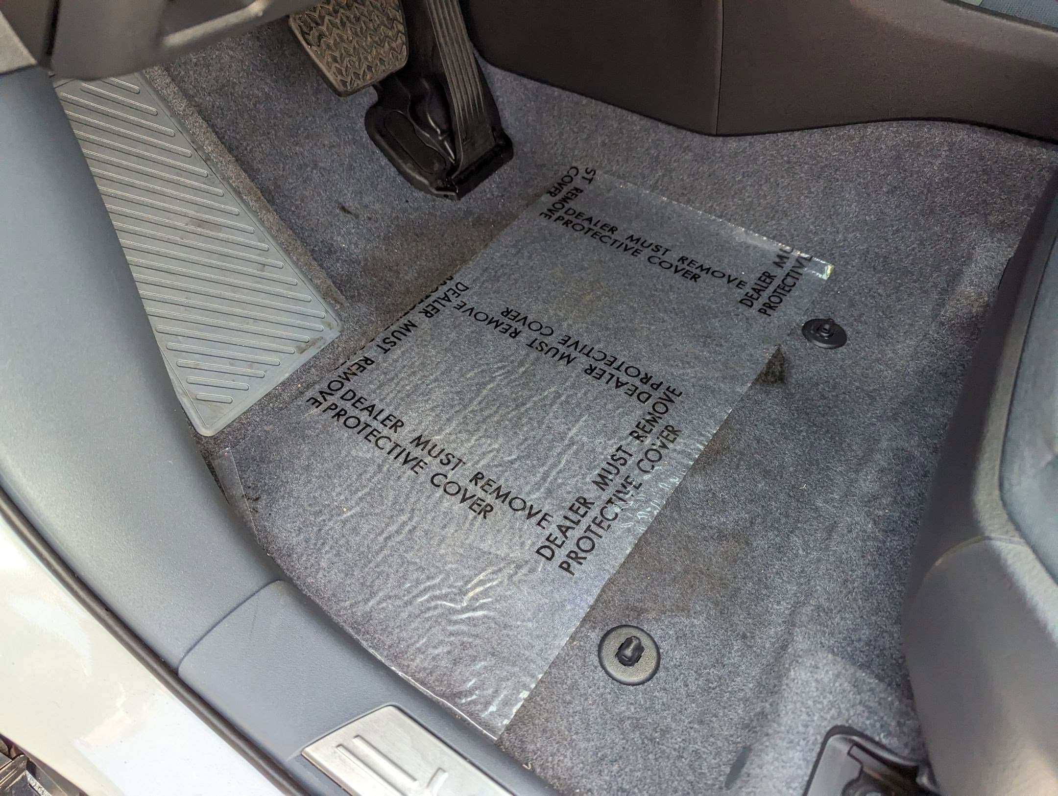 Vehicle photo 15