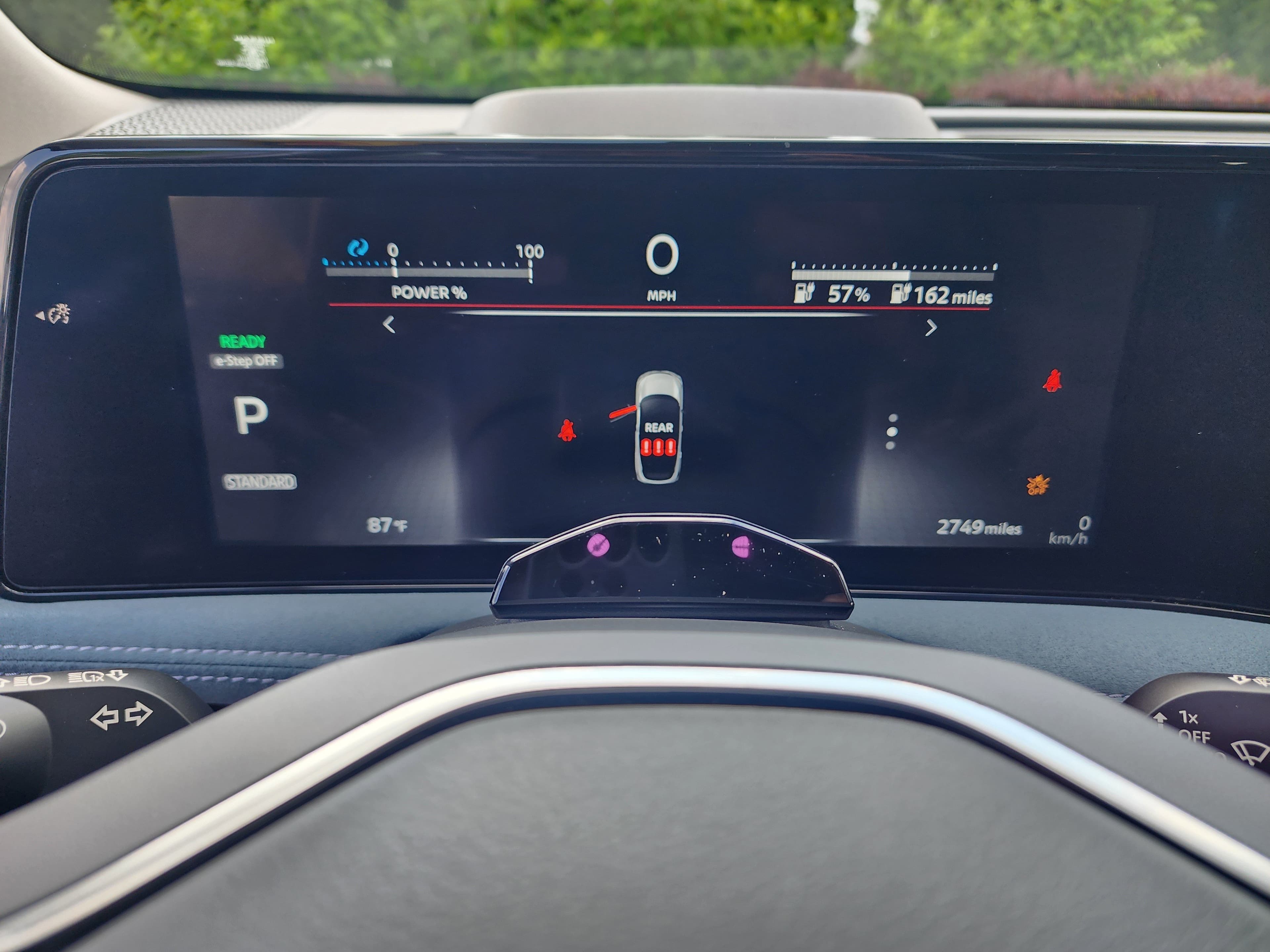 Vehicle photo 31