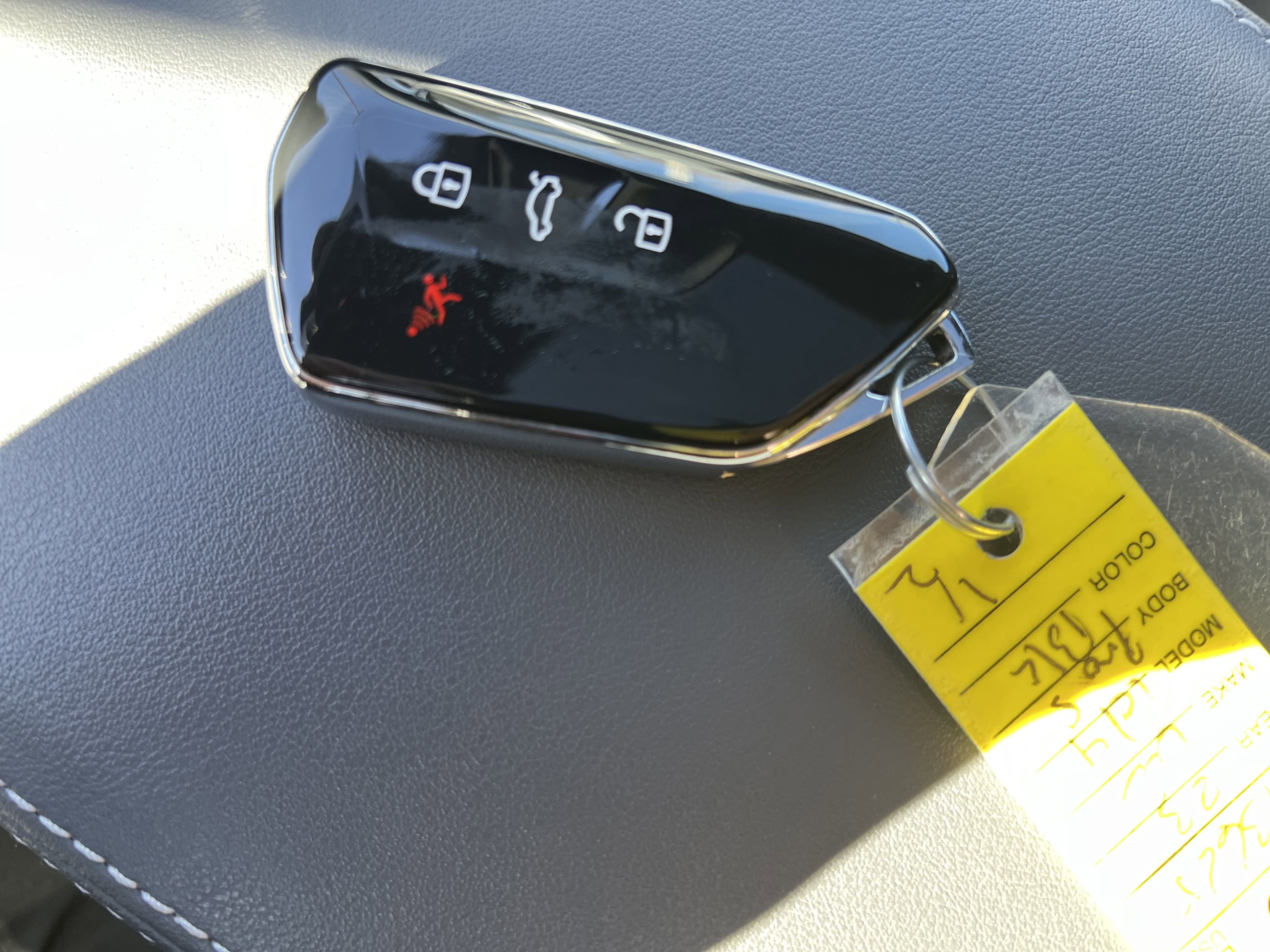 Vehicle photo 36