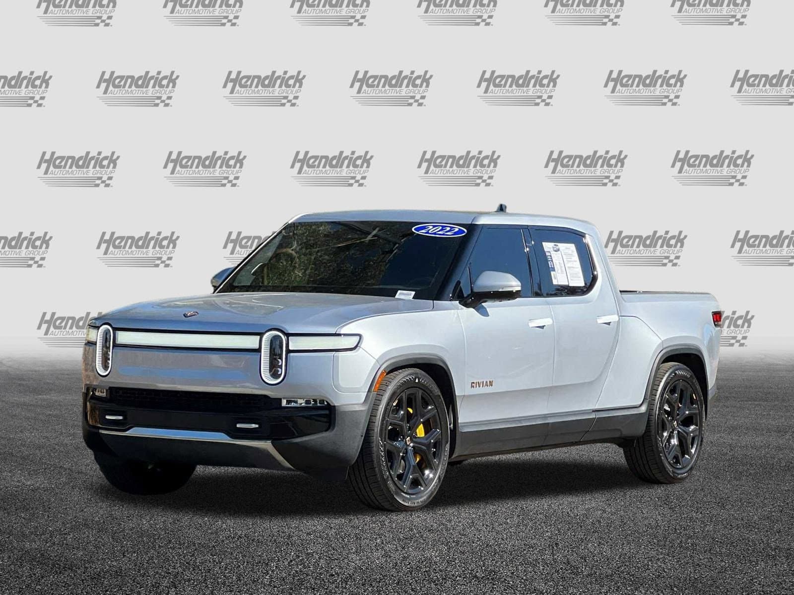 Vehicle photo 7