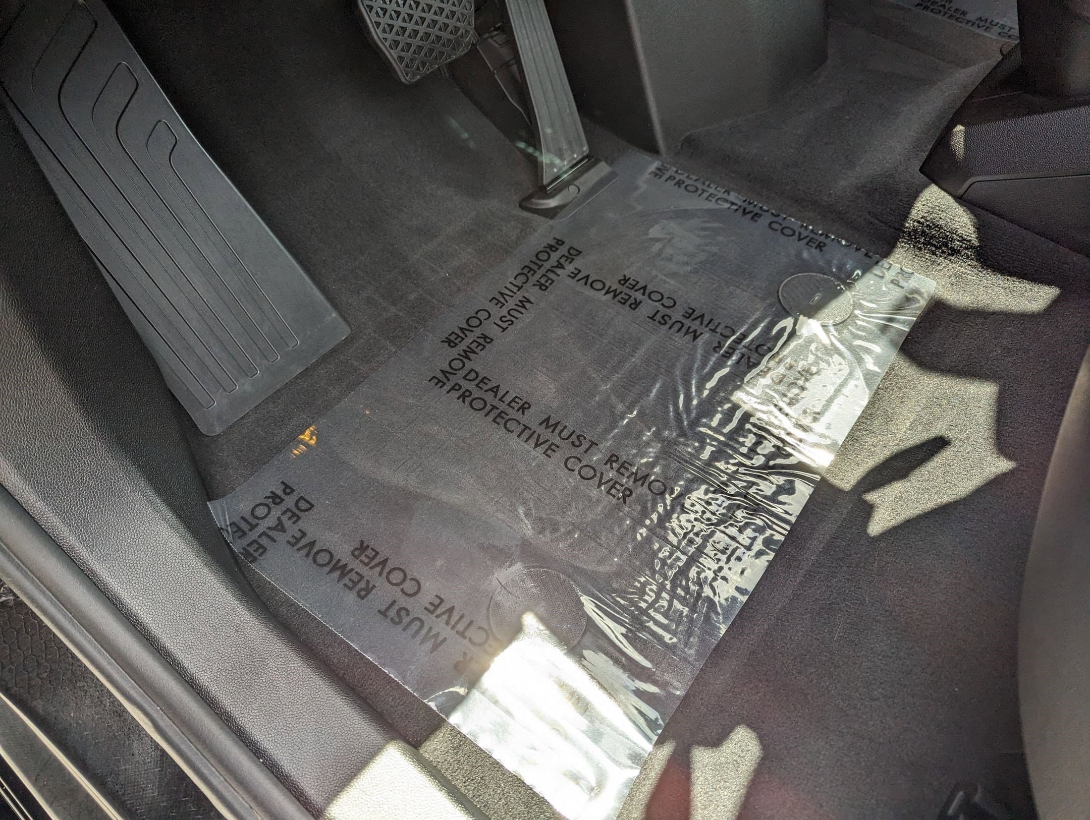 Vehicle photo 15