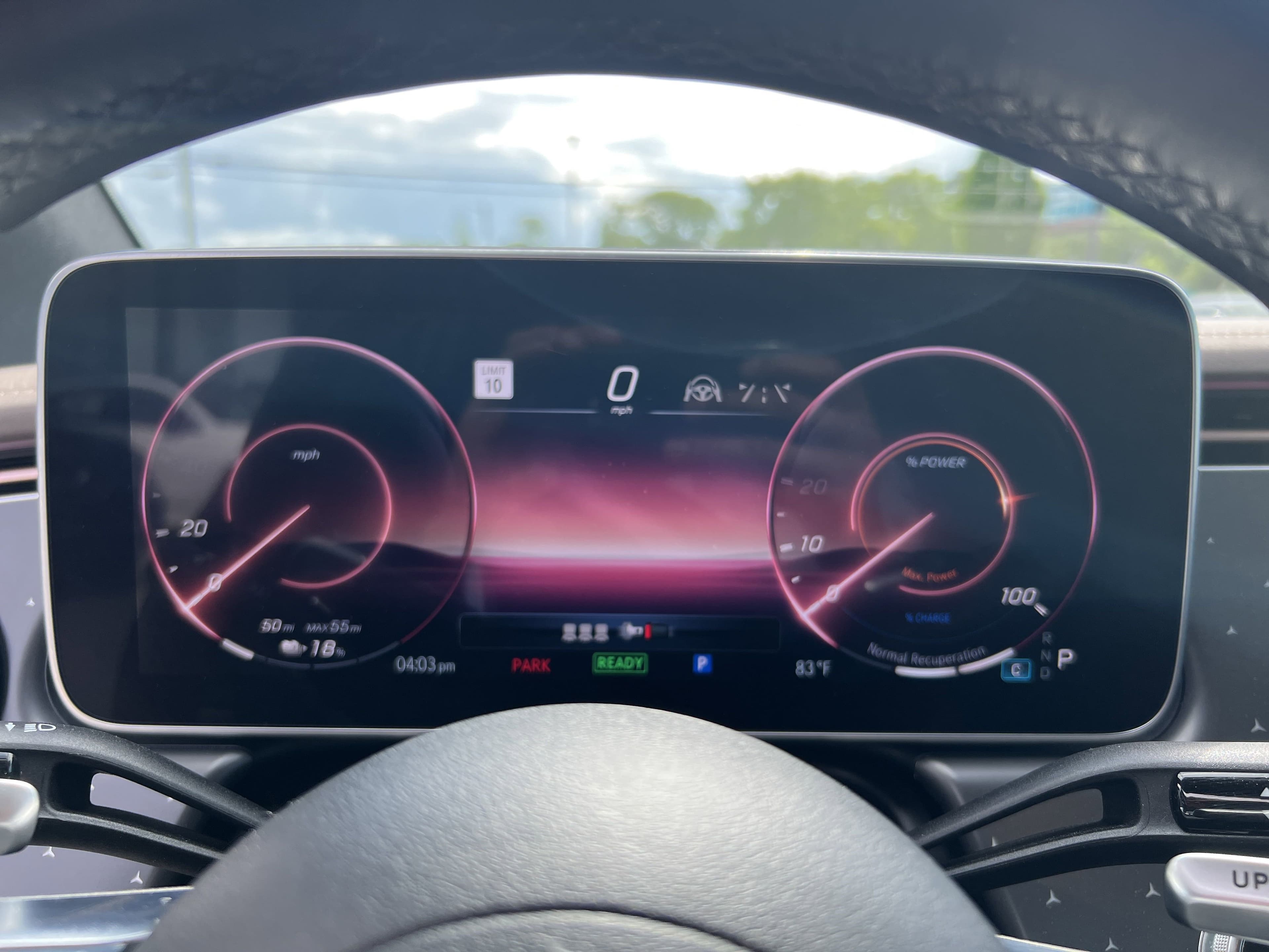 Vehicle photo 19