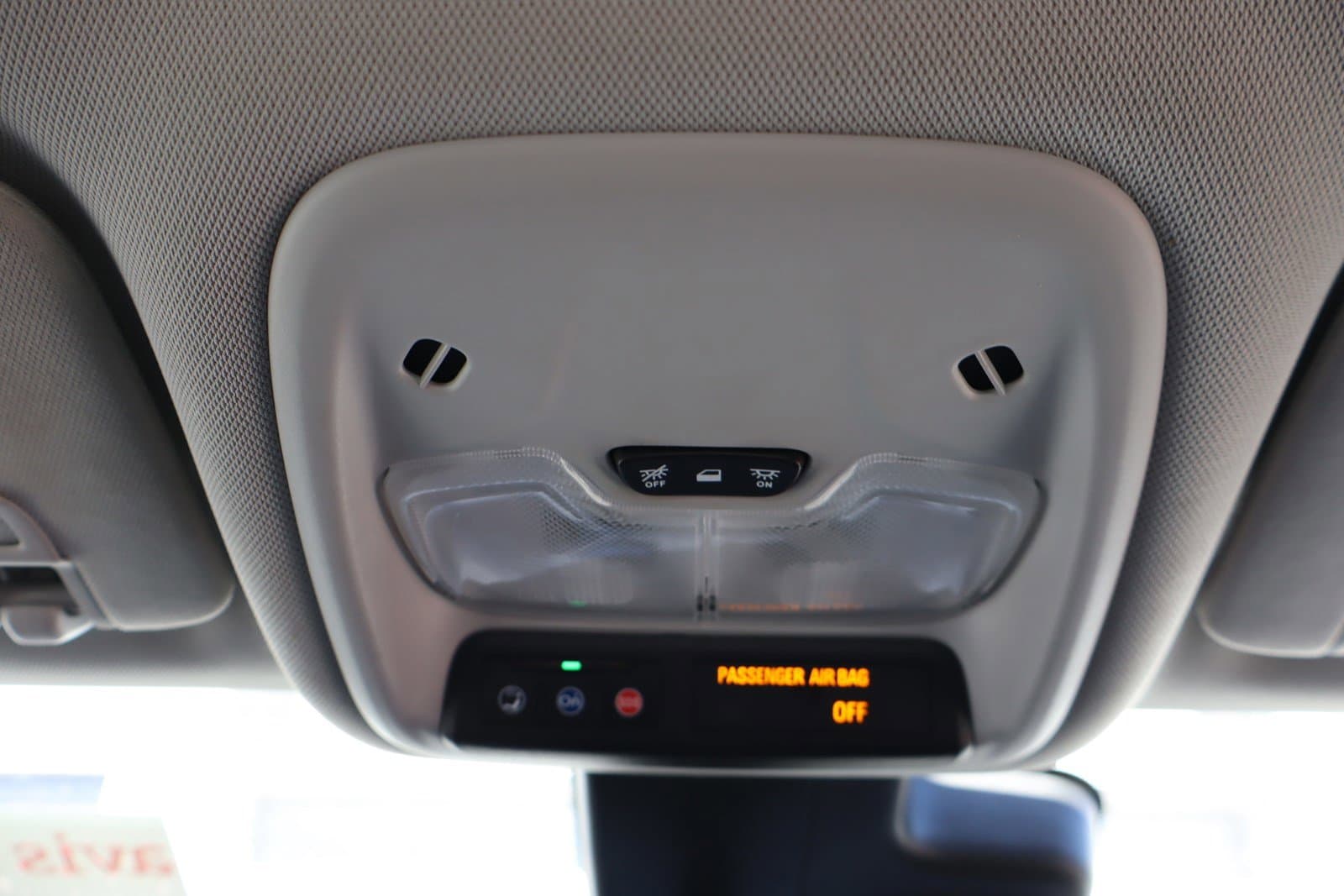 Vehicle photo 27