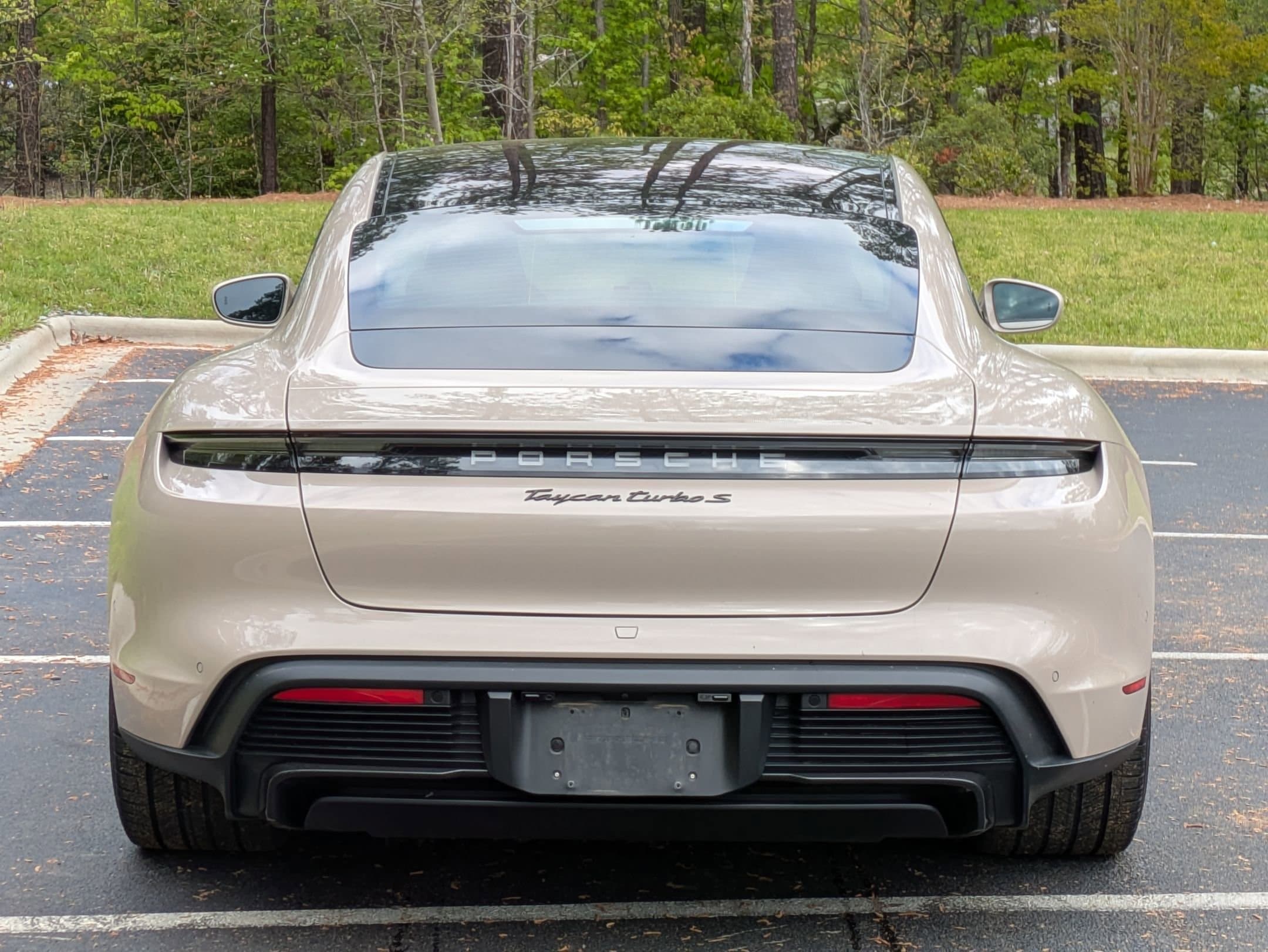 Vehicle photo 27