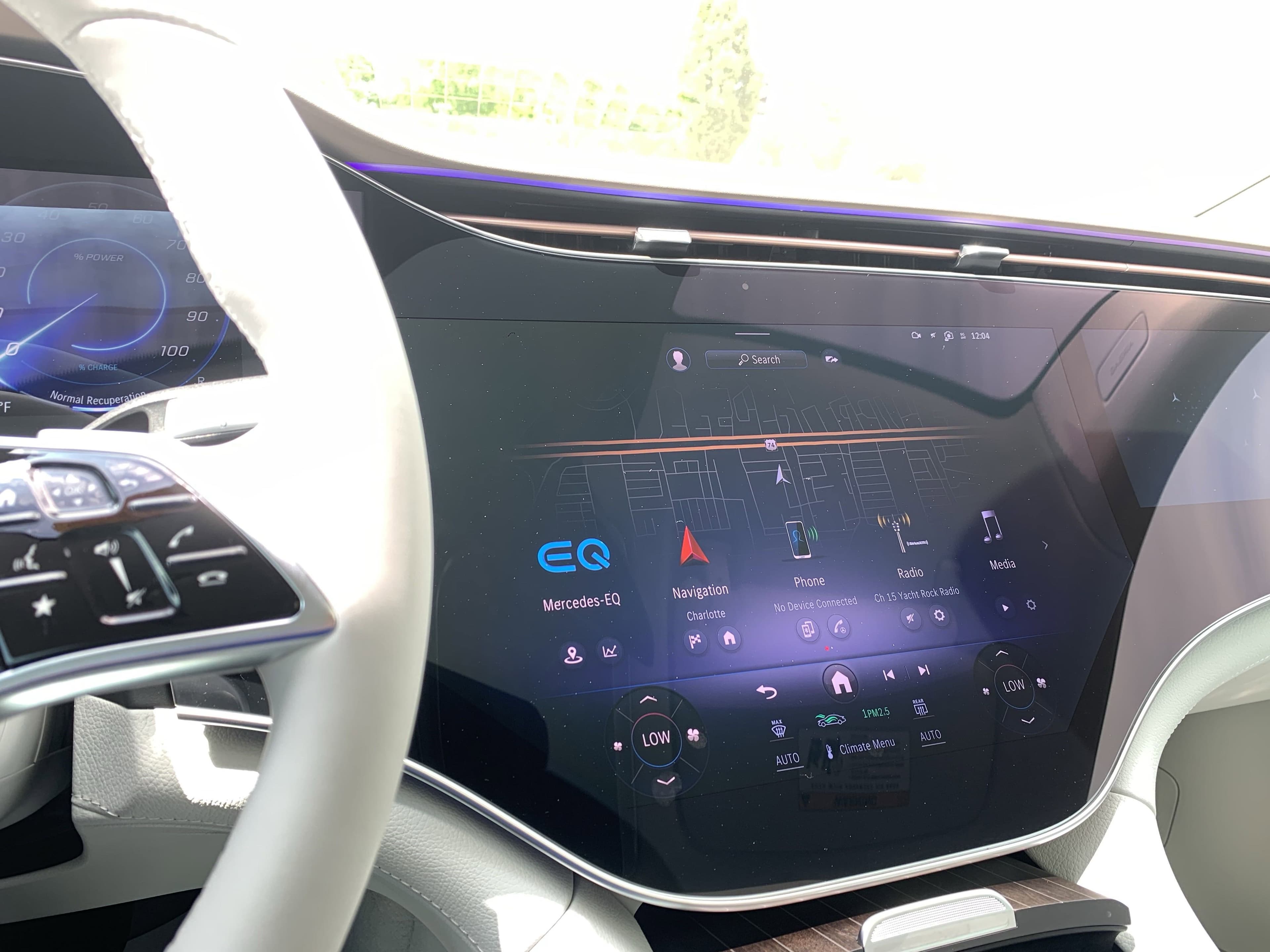 Vehicle photo 29