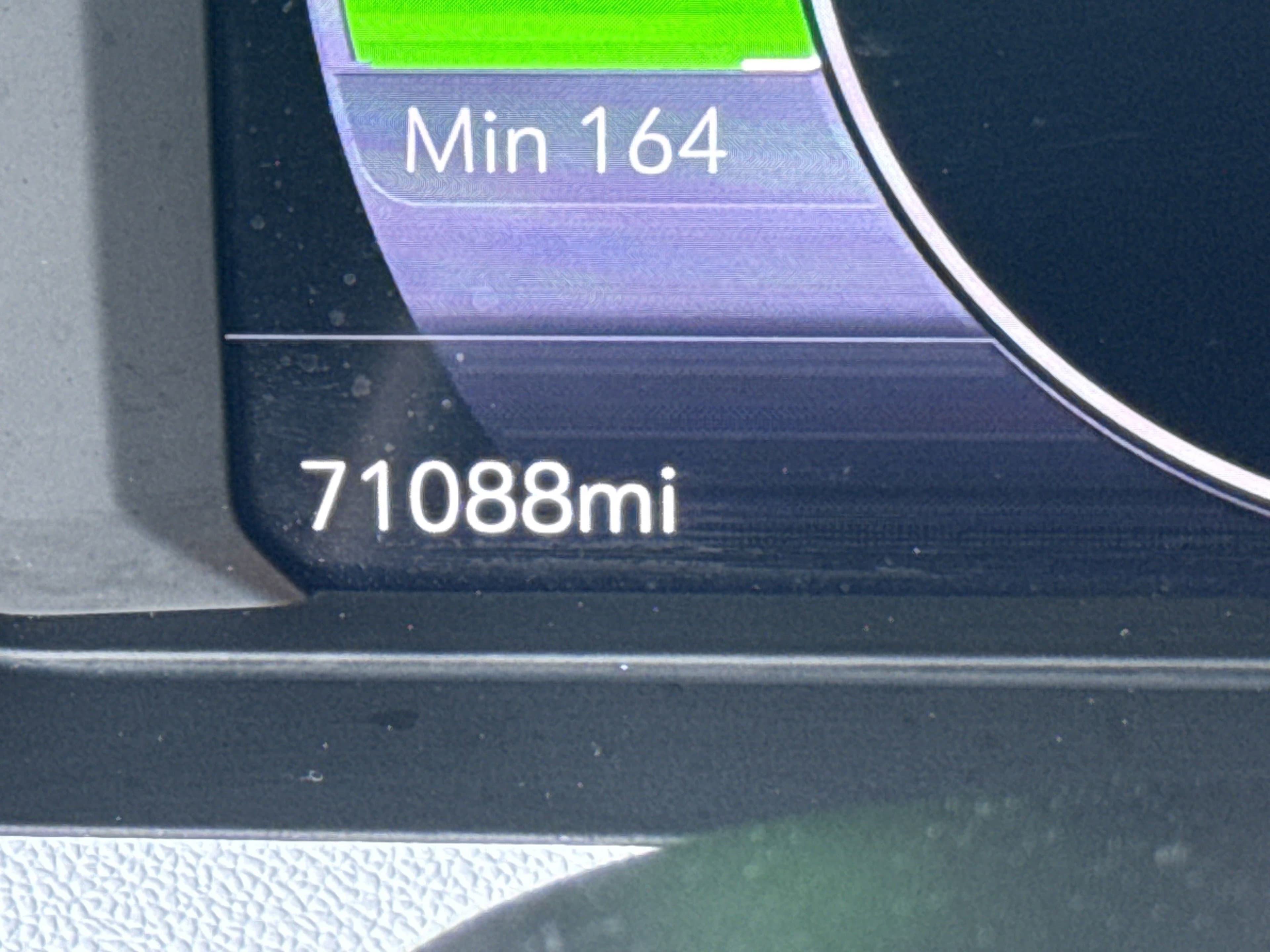 Vehicle photo 20