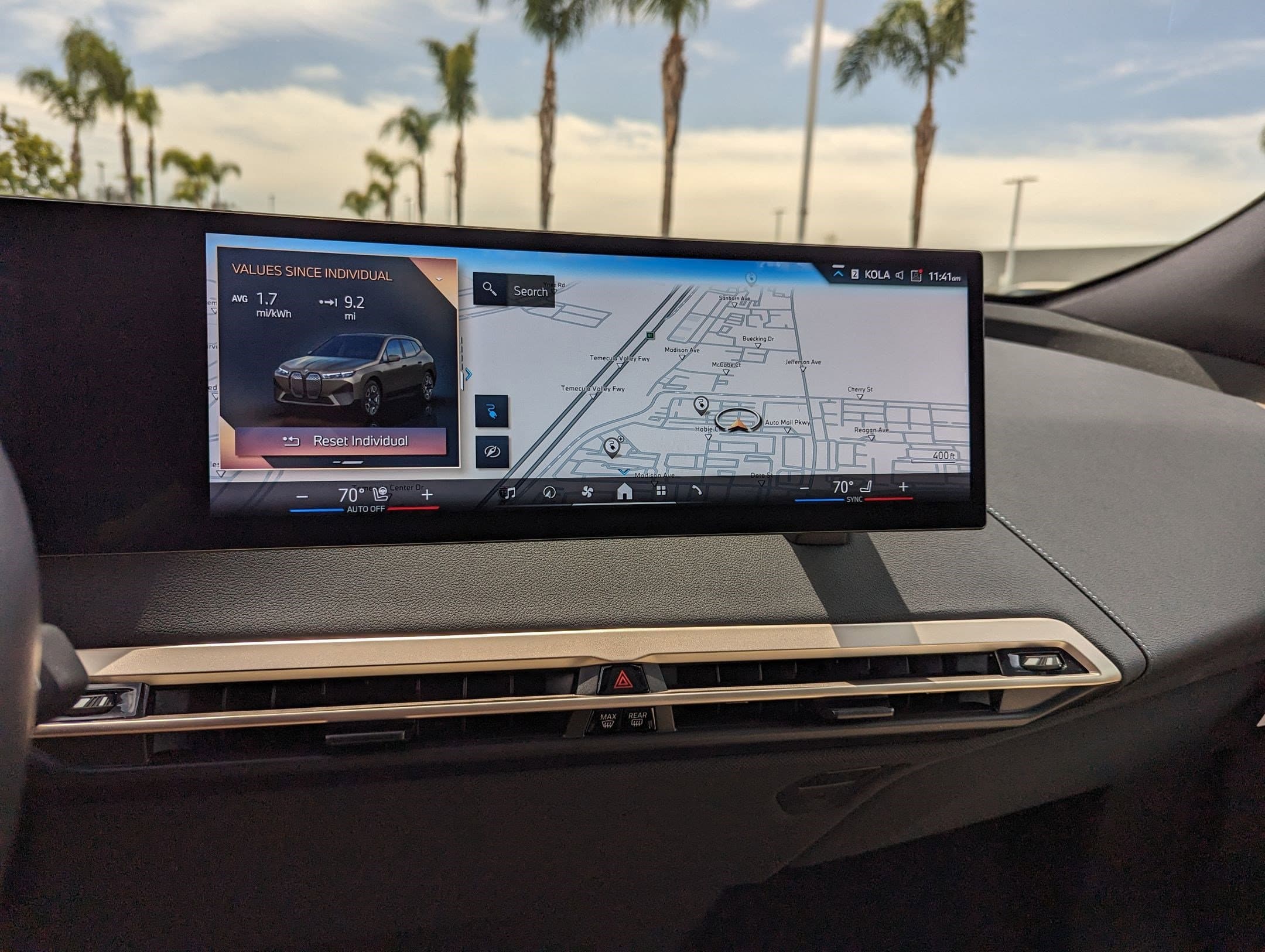 Vehicle photo 21
