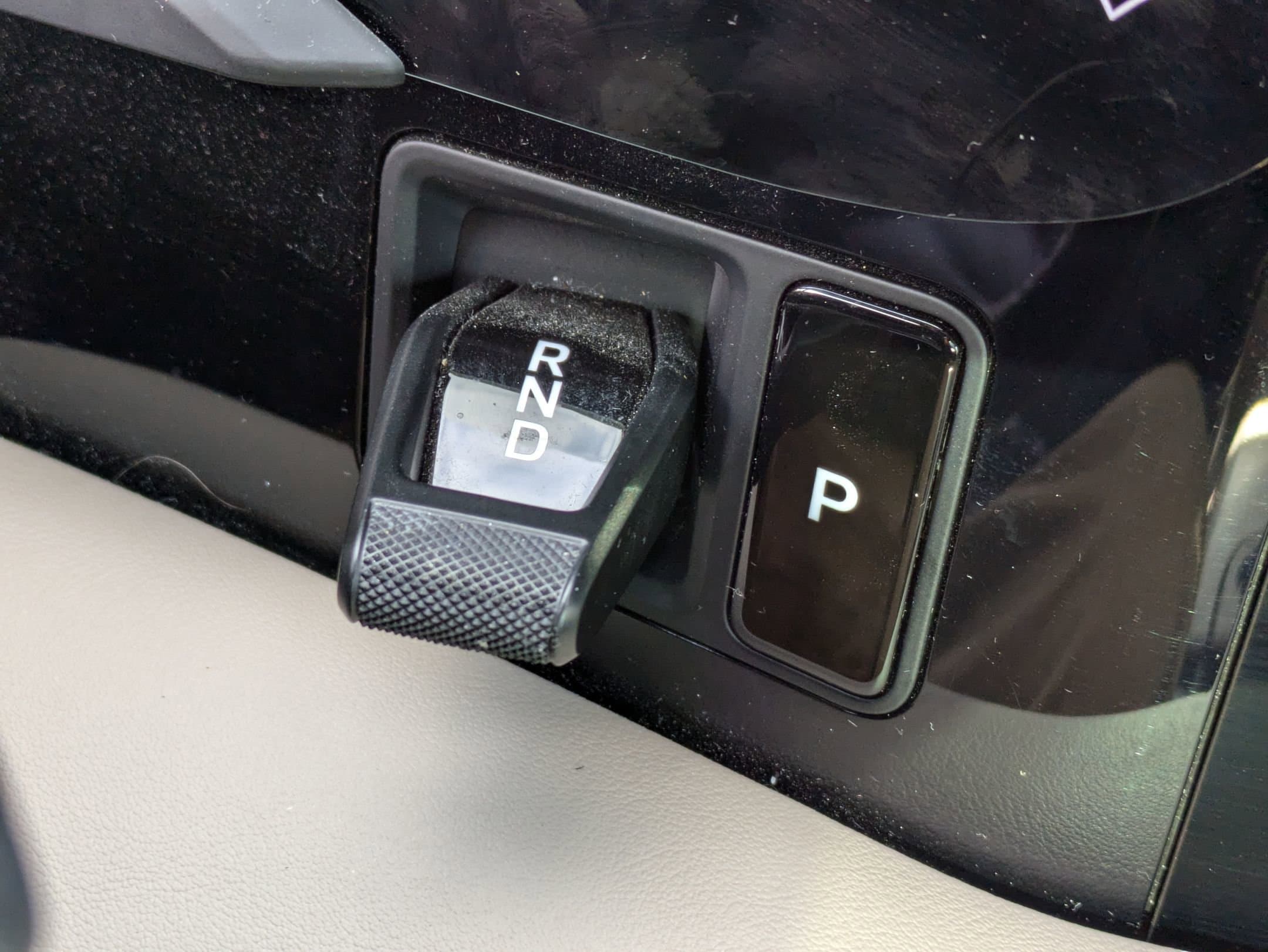 Vehicle photo 15