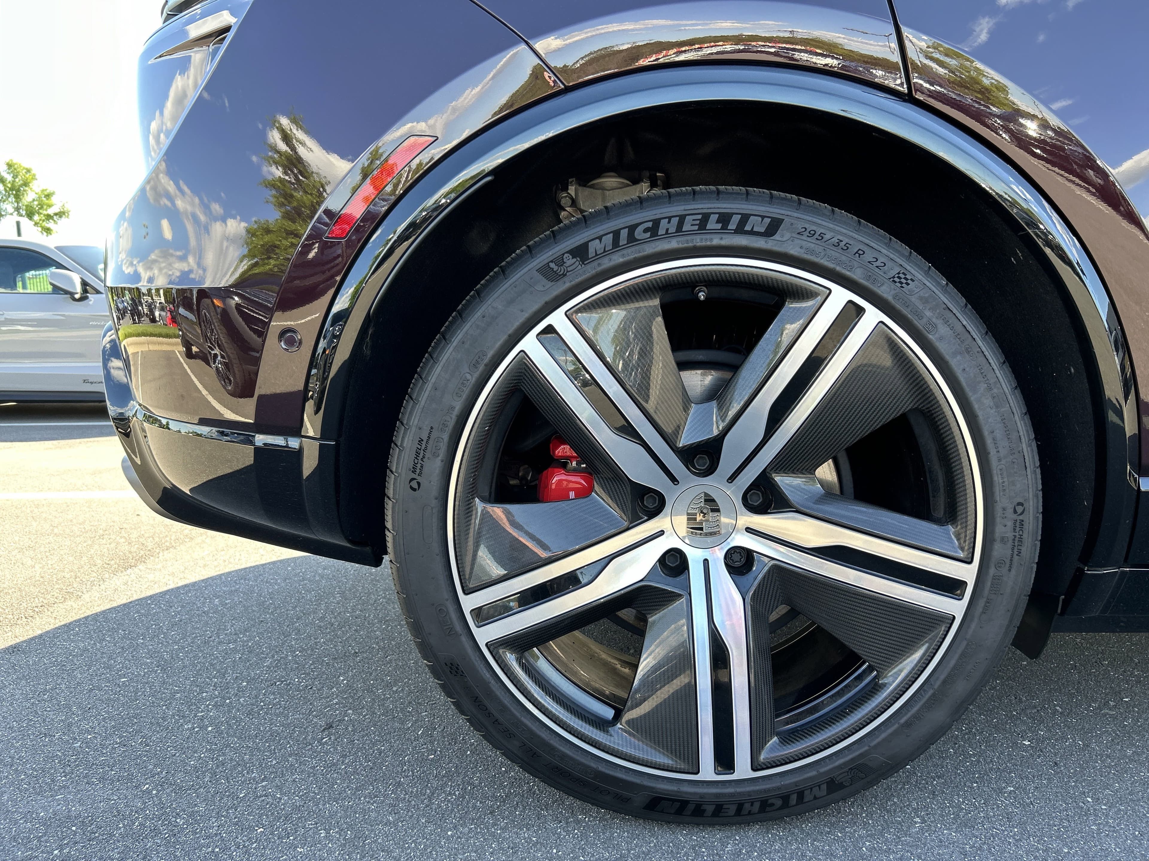 Vehicle photo 40