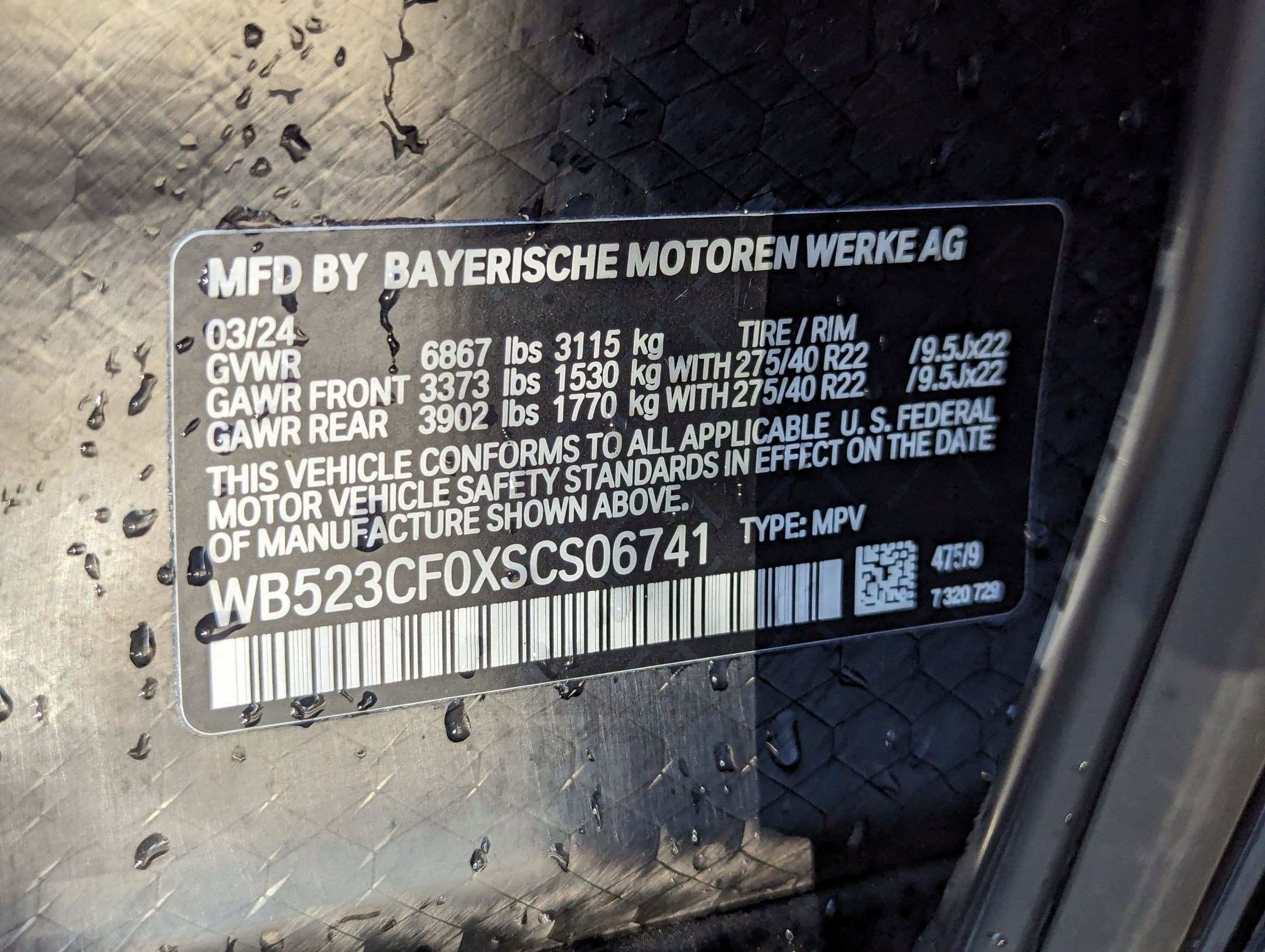 Vehicle photo 34