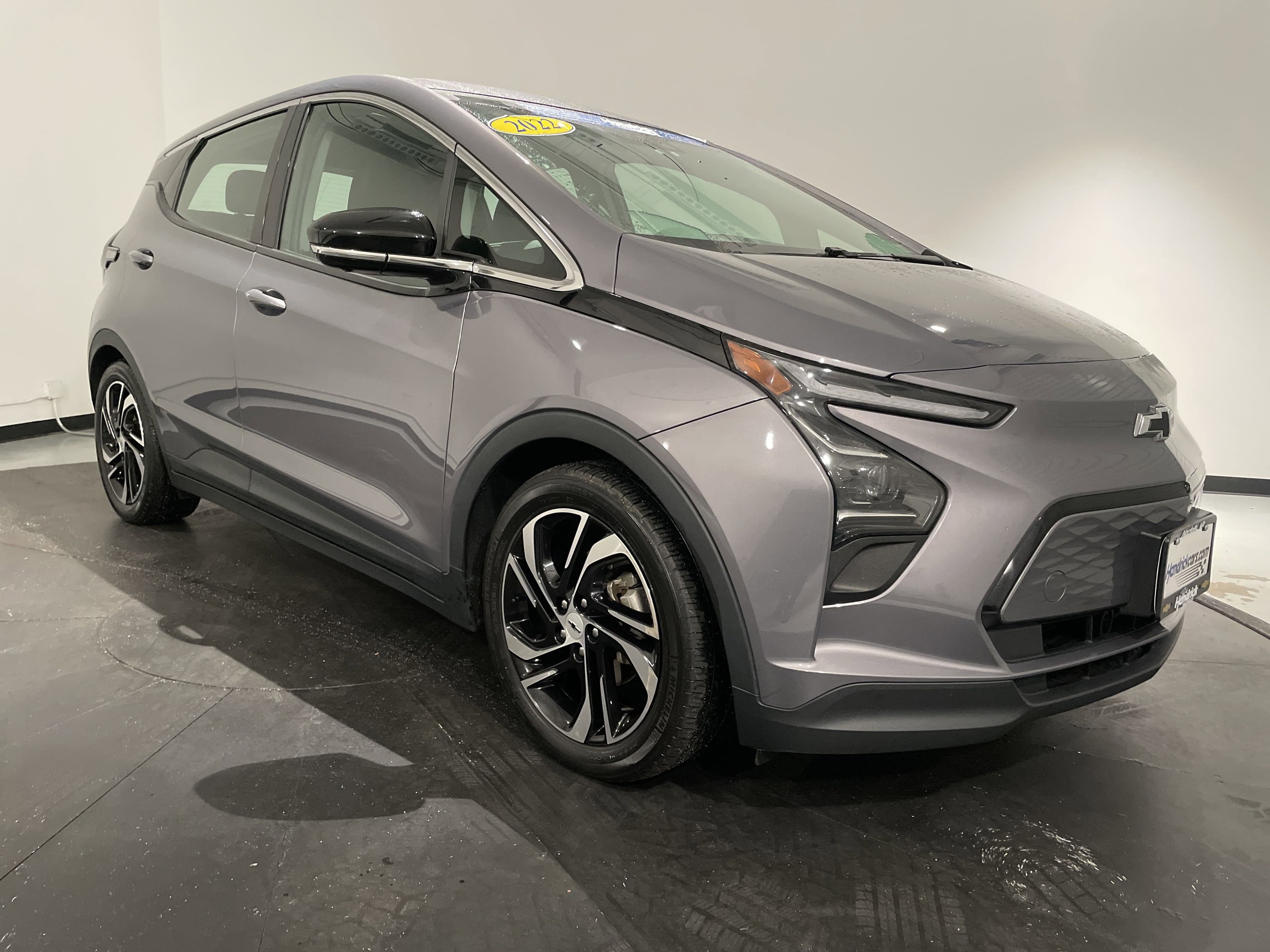 Vehicle photo 1