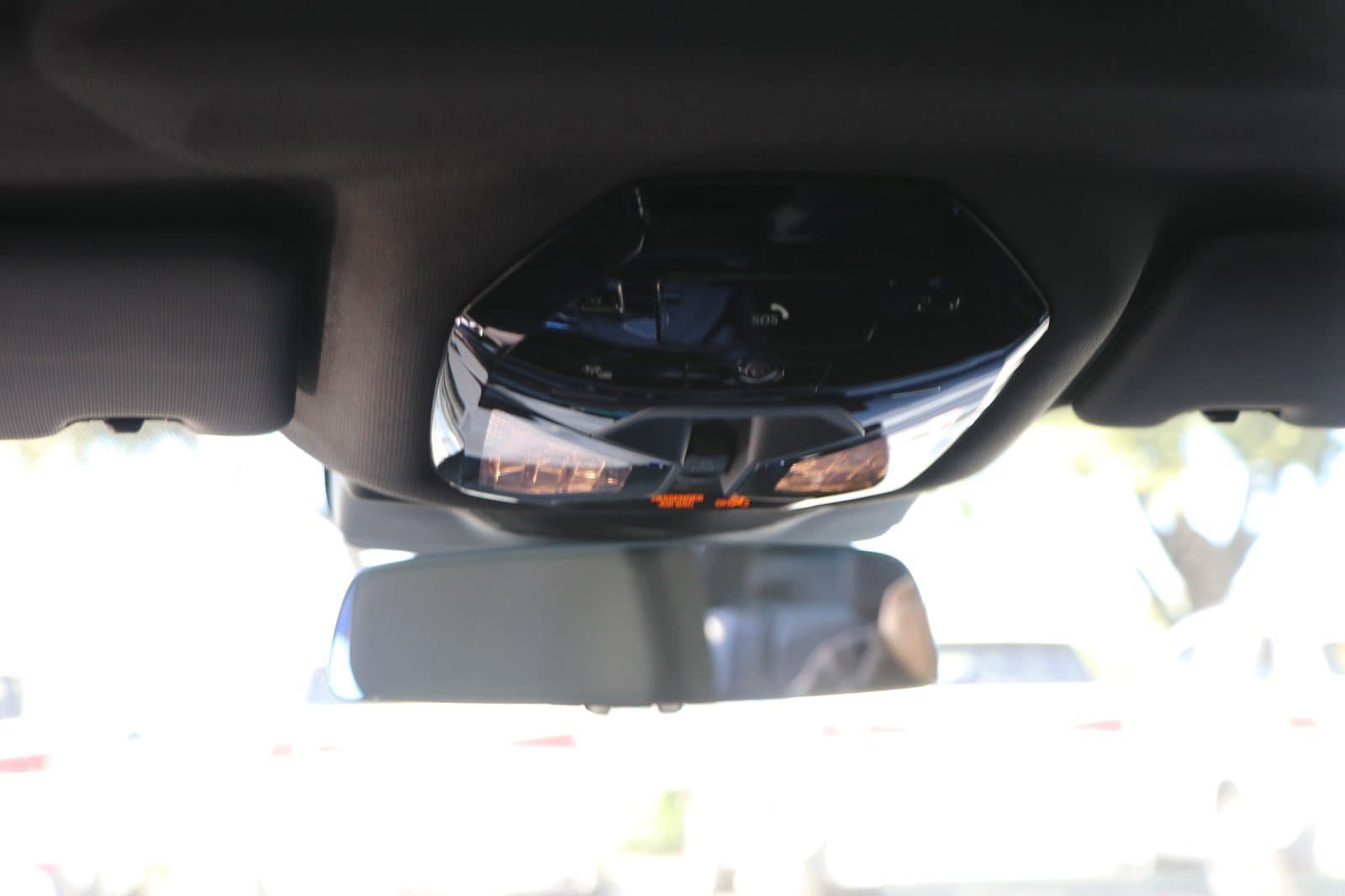 Vehicle photo 29