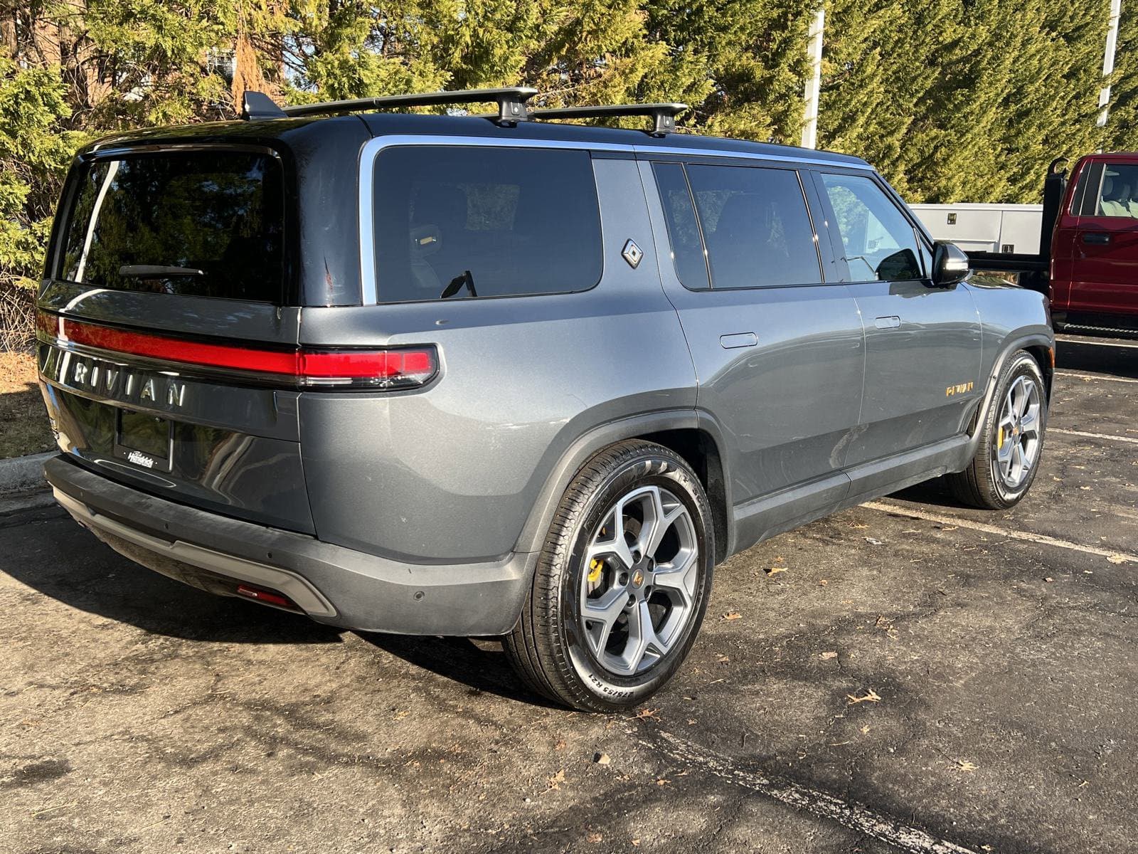 Vehicle photo 8