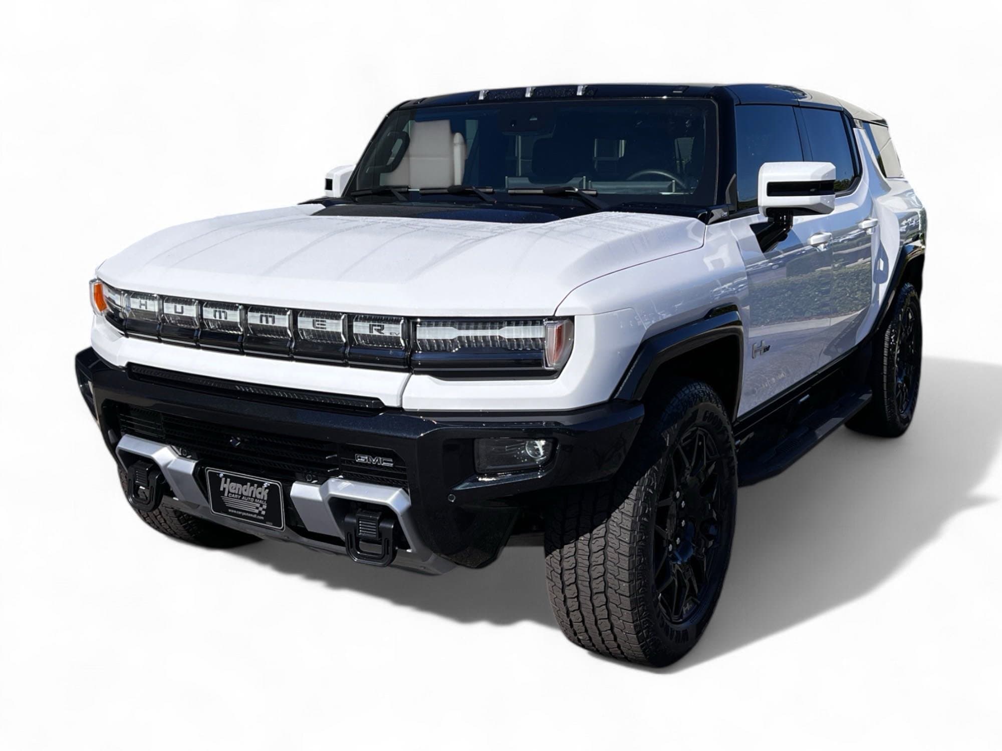 Vehicle photo 3