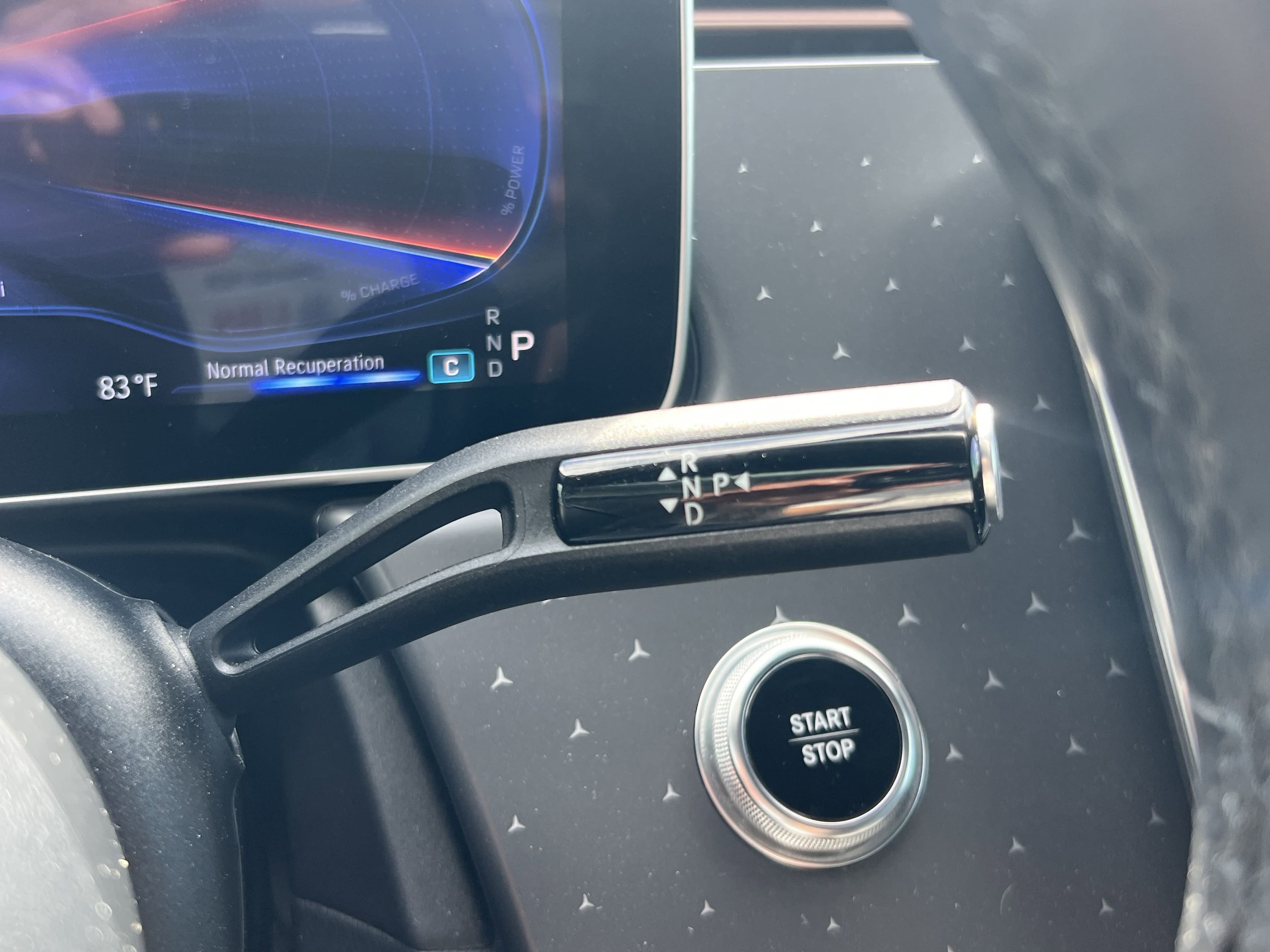 Vehicle photo 24